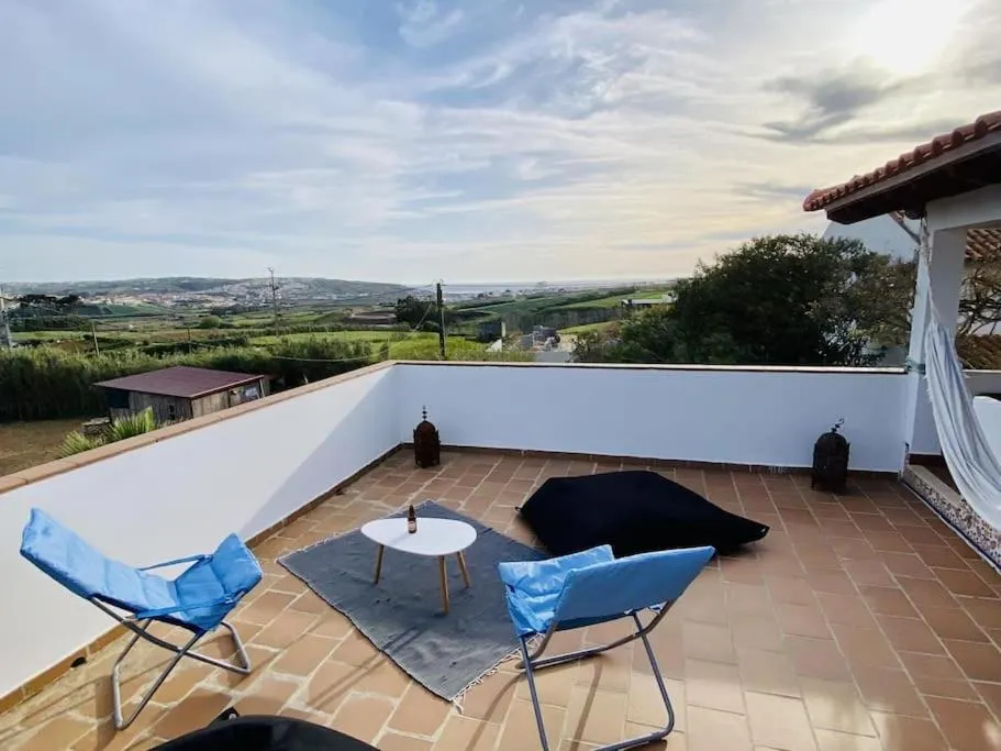 Natural landscape in Da Silva Surfcamp- Terrassenzimmer mit Frühstück