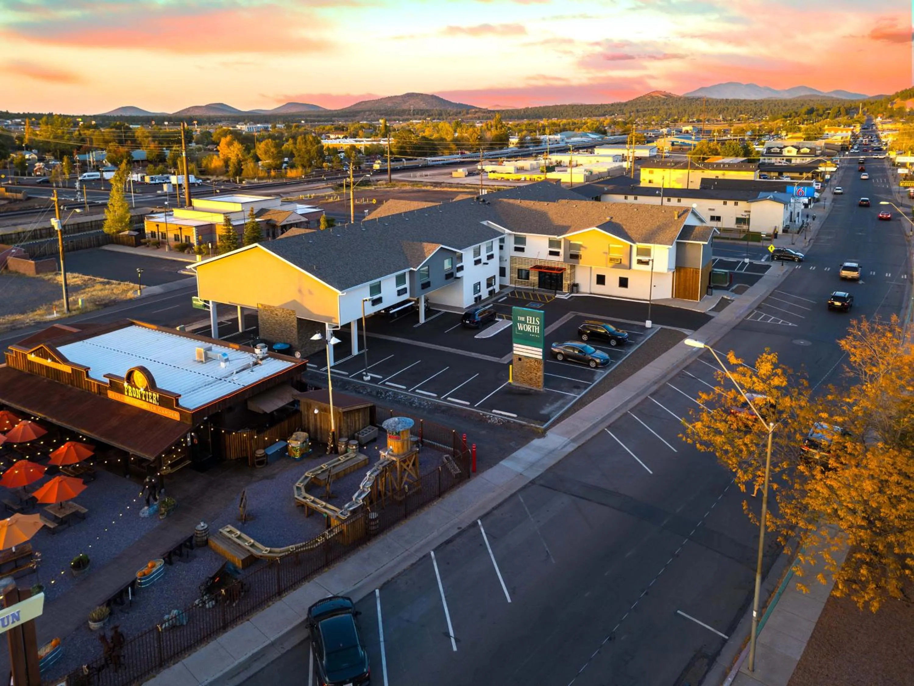Property building in The Ellsworth Hotel, an Ascend Collection Hotel