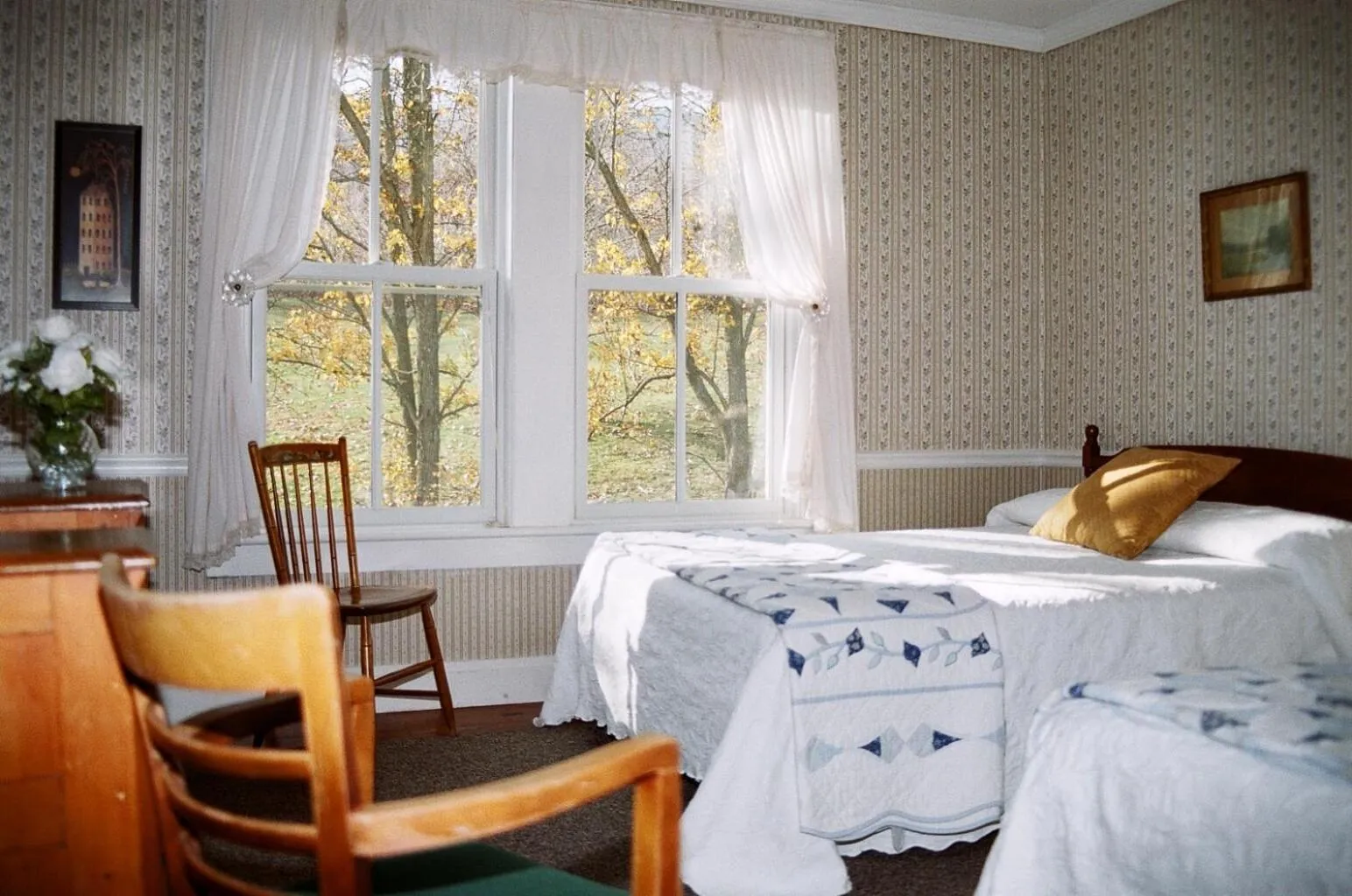 Bed in Winter Clove Family Inn