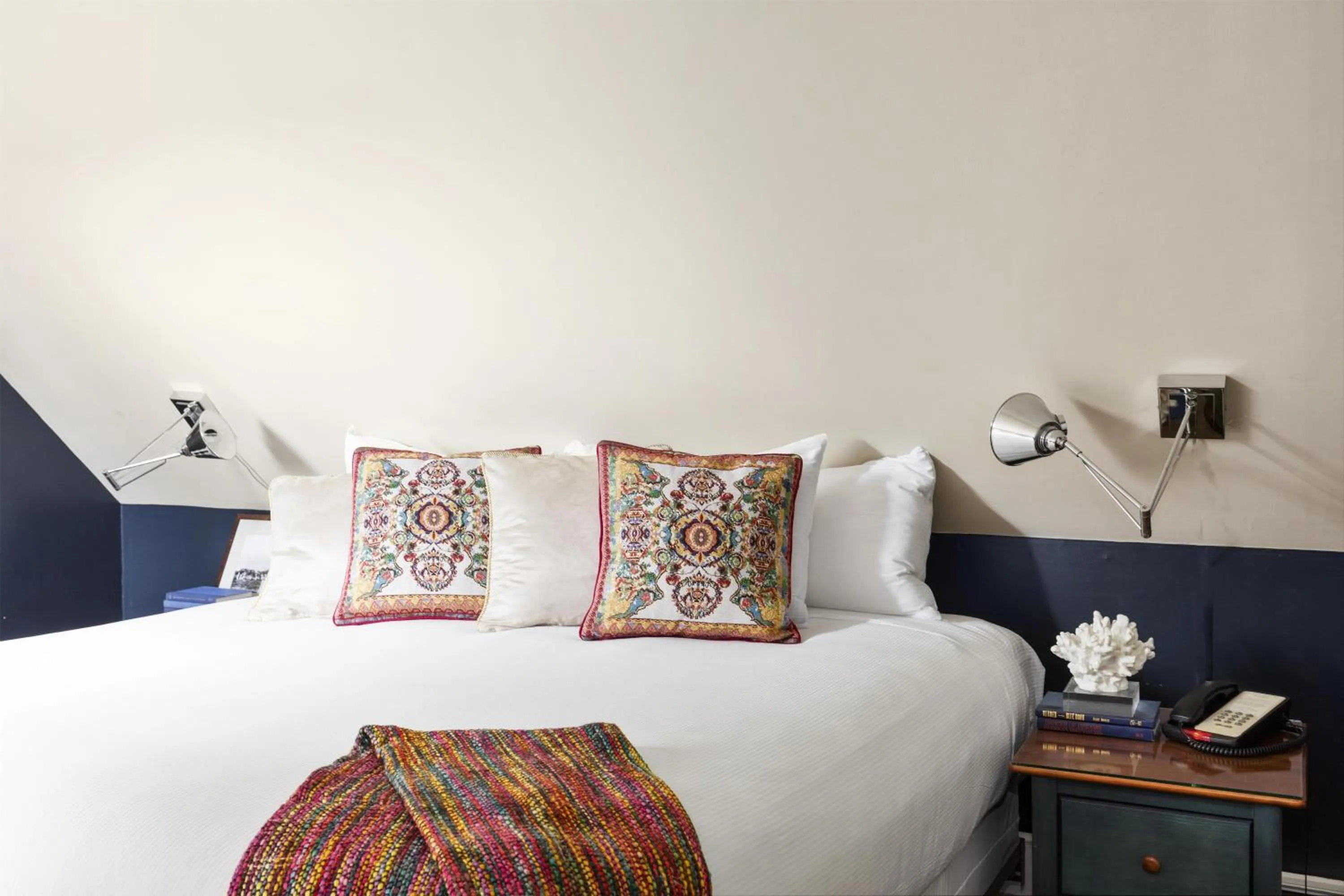 Photo of the whole room, Bed in Kennebunkport Inn