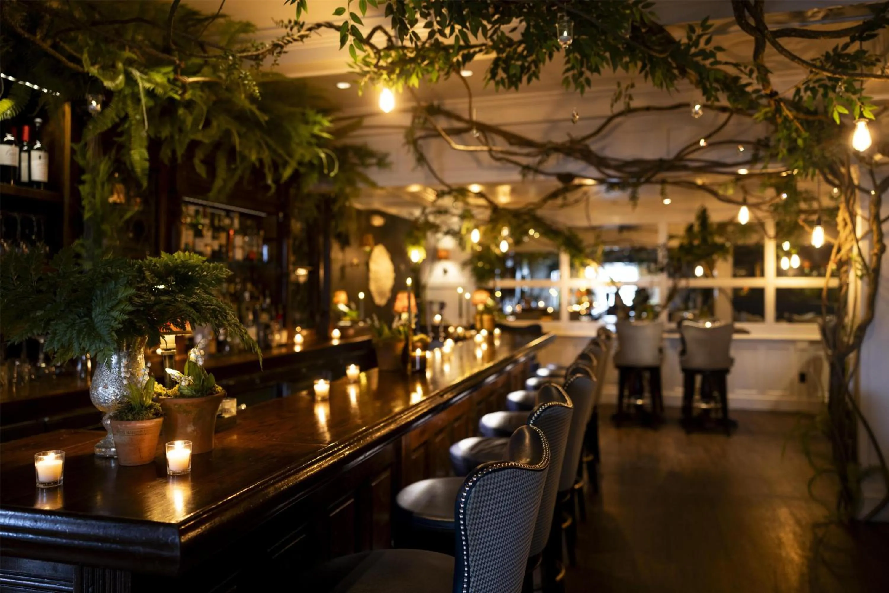 Lounge or bar in Kennebunkport Inn