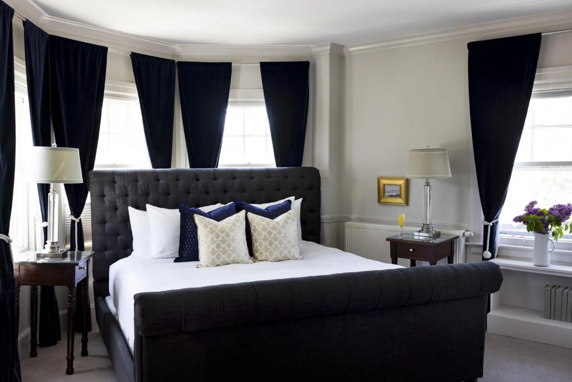 Photo of the whole room, Bed in Kennebunkport Inn