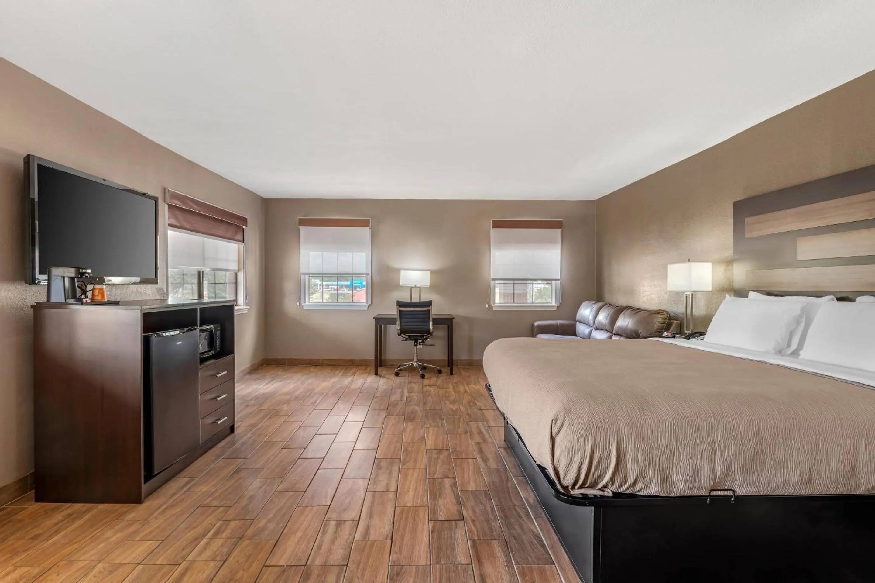 Bedroom, Bed in Quality Inn & Suites New Boston - Texarkana West