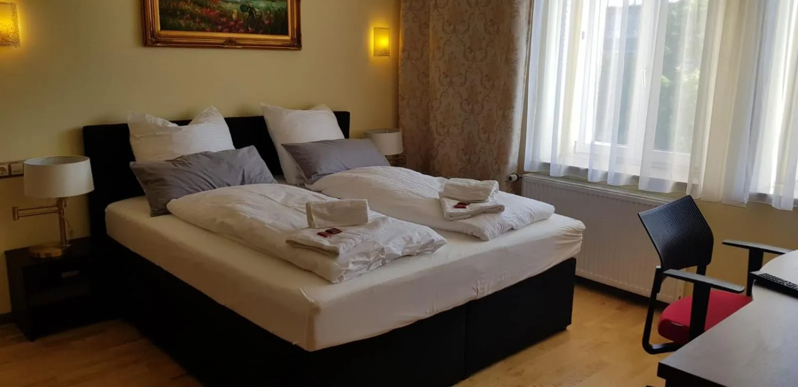 Bed in Hotel-Villa Lalee