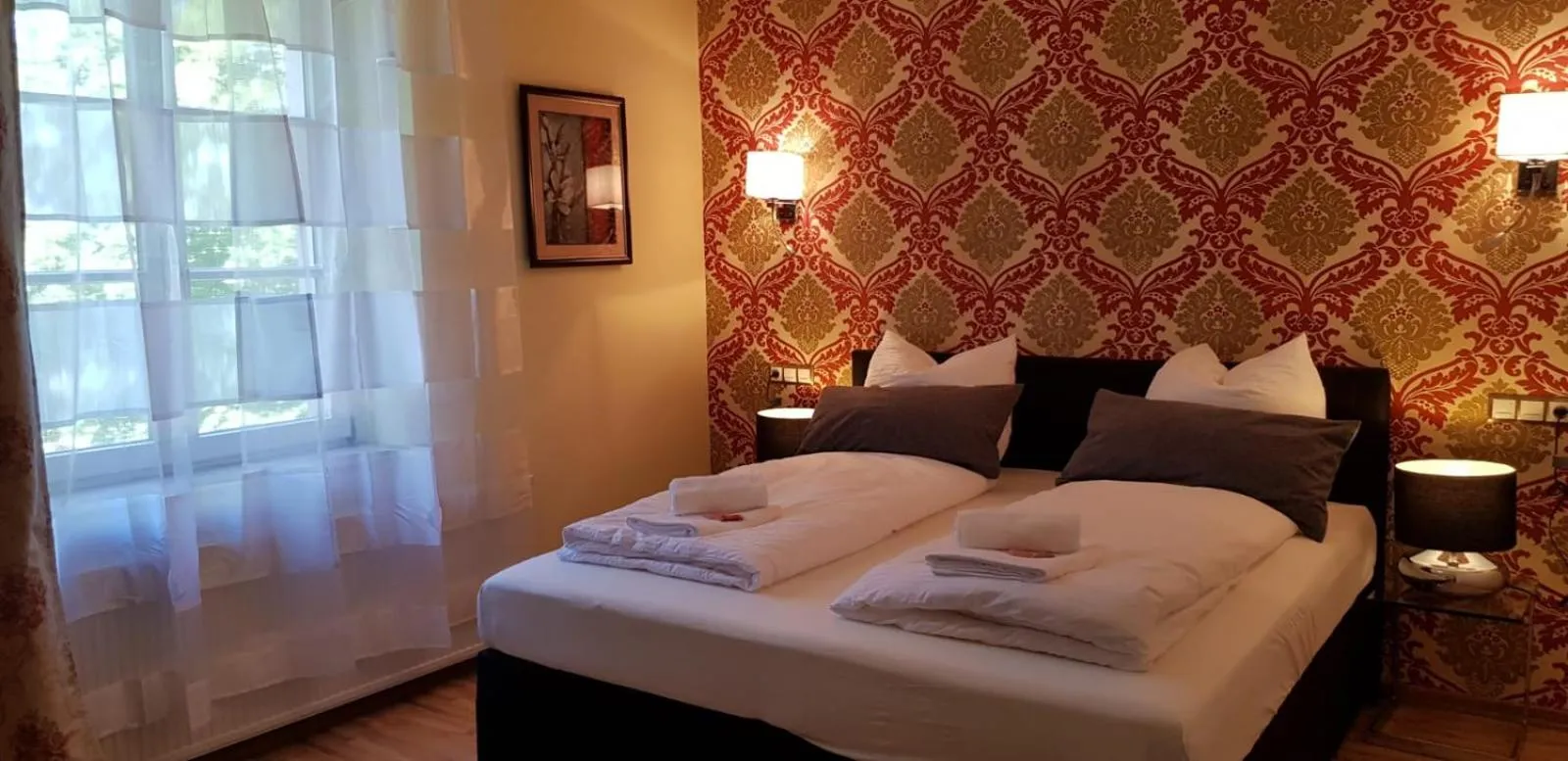 Bed in Hotel-Villa Lalee