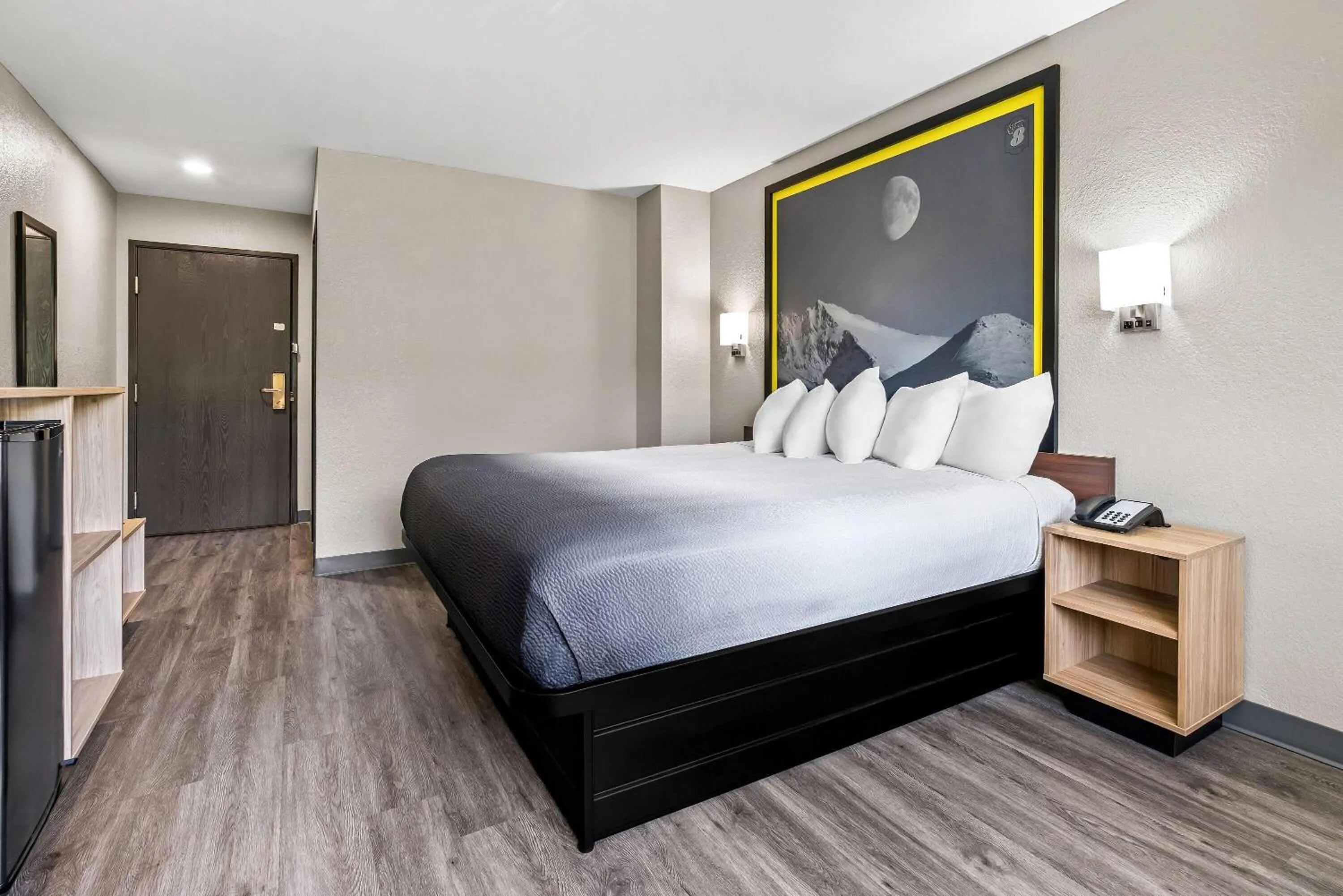 Bed in Super 8 by Wyndham Lewiston Auburn Area