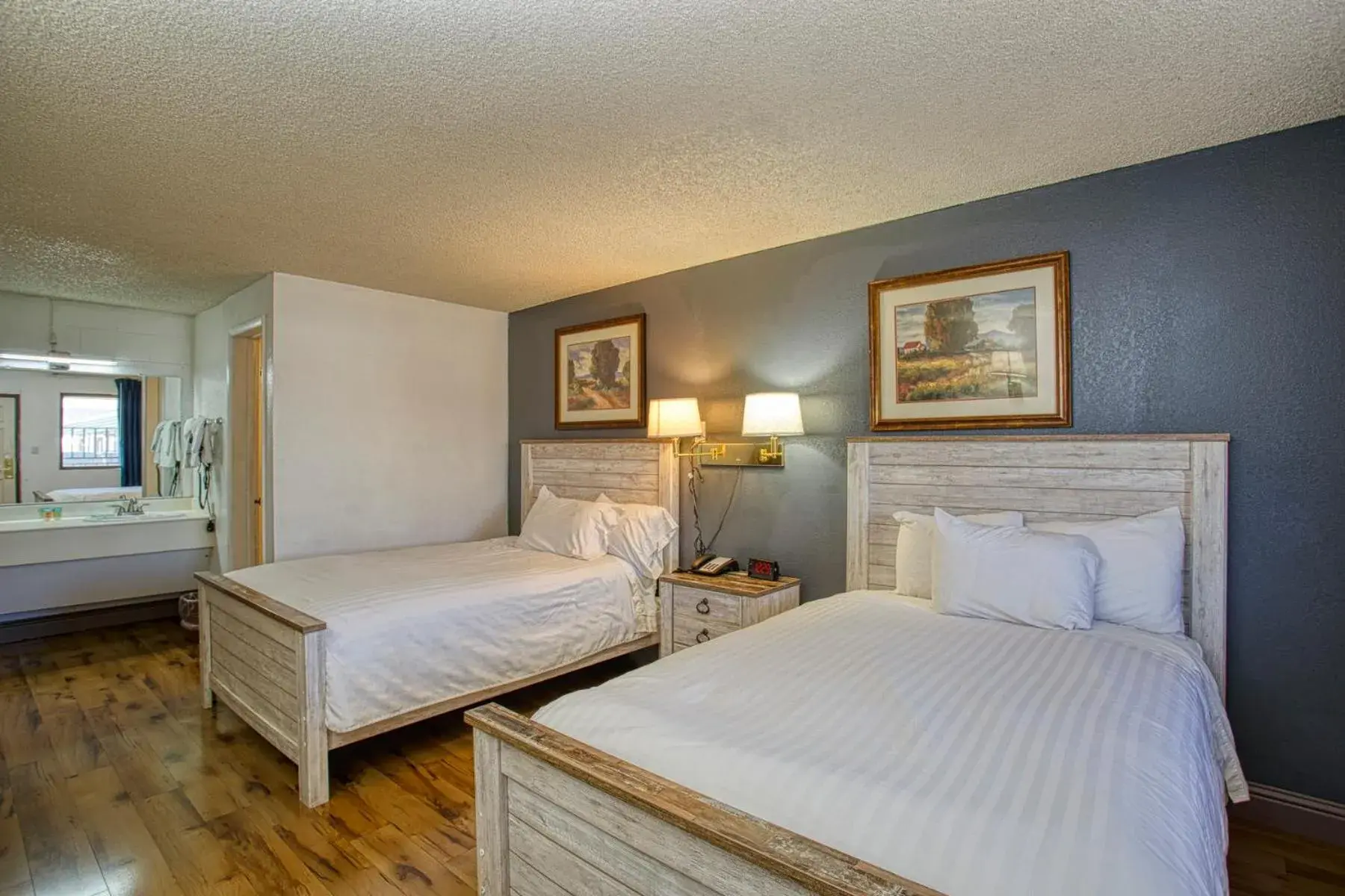 Double Room with Two Double Beds in River Inn Double Room with Two Double Beds in River Inn