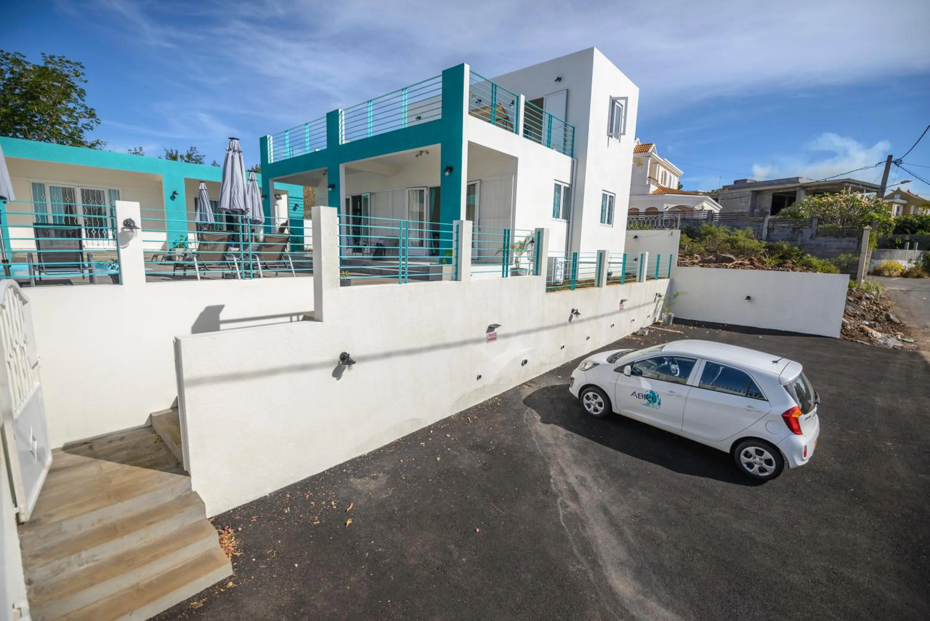 Property building in Abiki Mauritius with Tourism Authority Permit