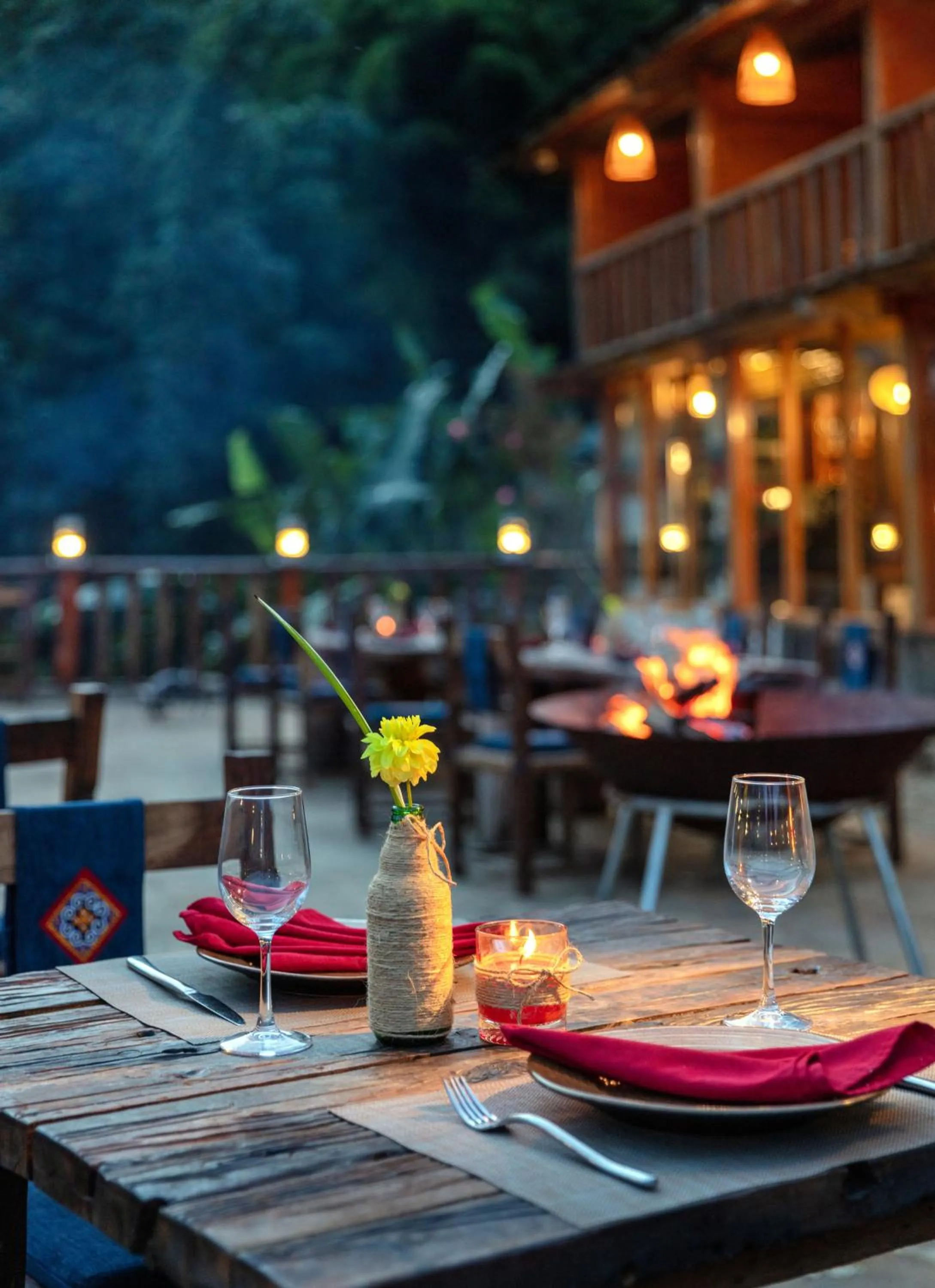 Restaurant/places to eat in Laxsik Ecolodge