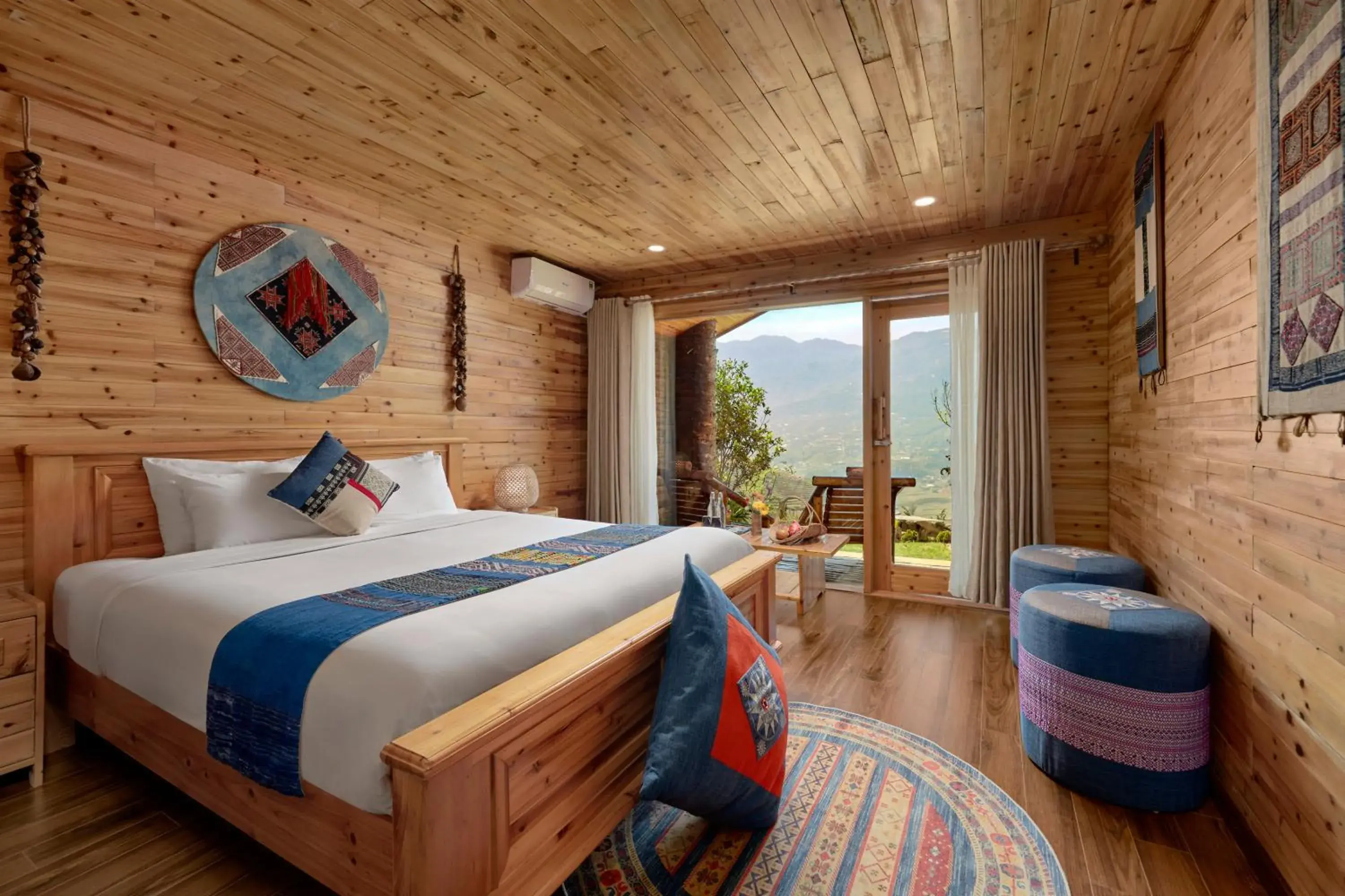 Deluxe King Room in Laxsik Ecolodge Deluxe King Room in Laxsik Ecolodge