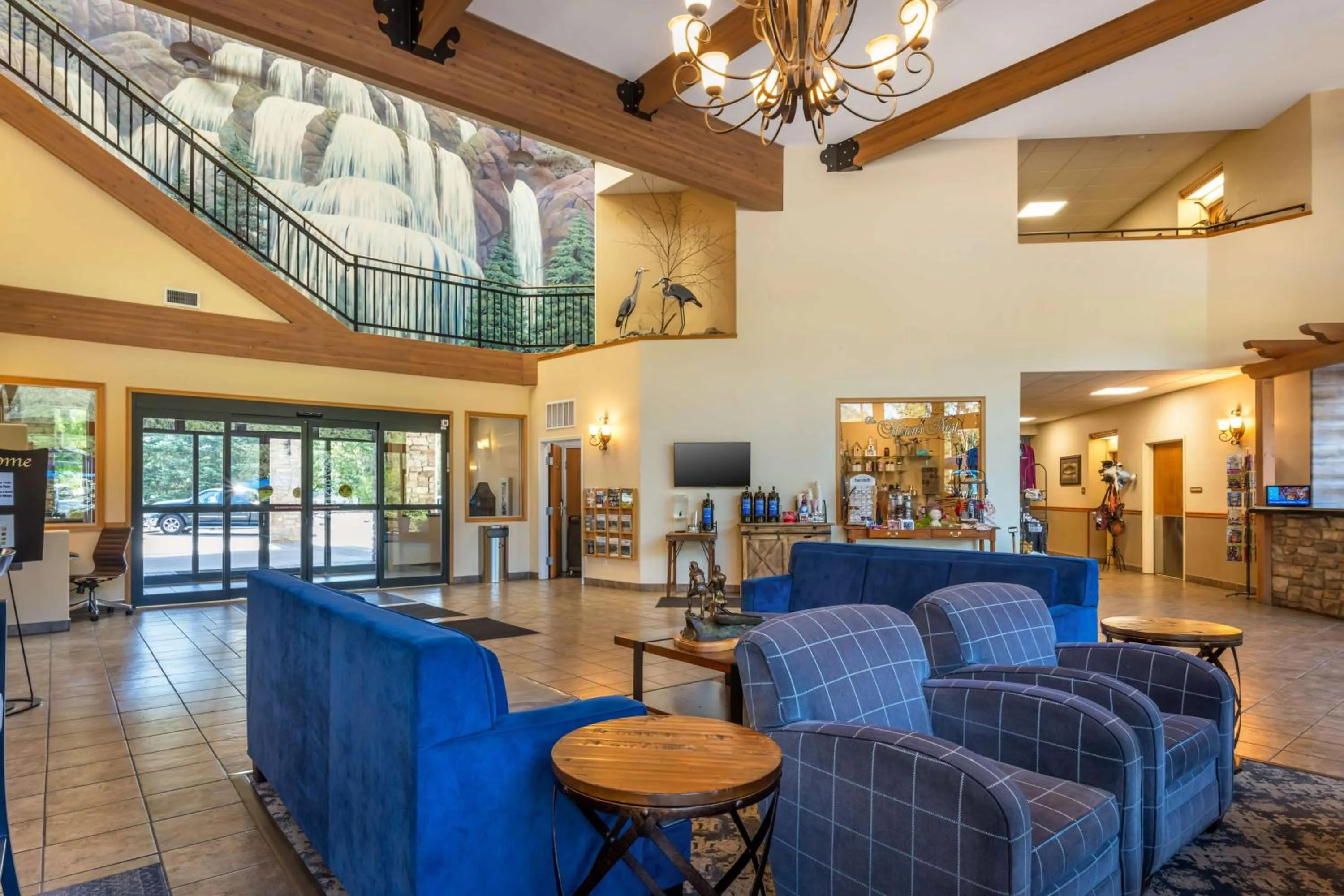 Lobby or reception in Best Western Lodge at River's Edge