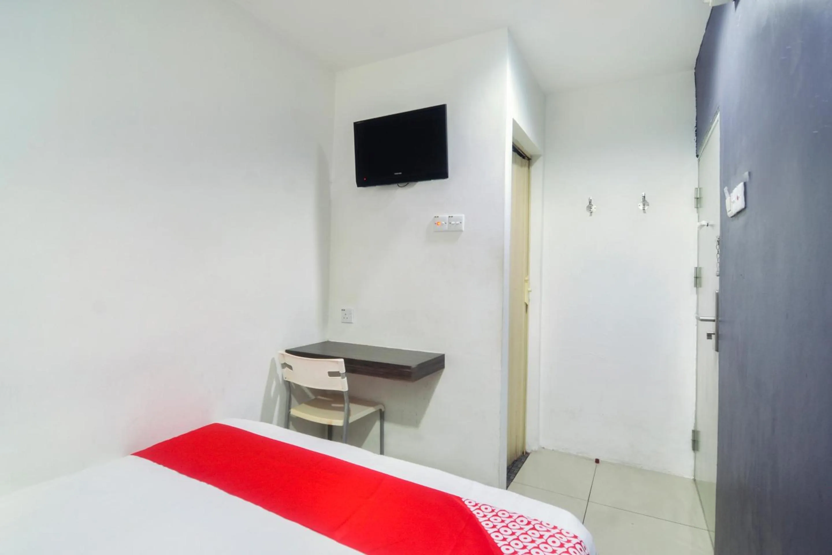 Bedroom, Bed in Hotel O 396 Home Sweet Home