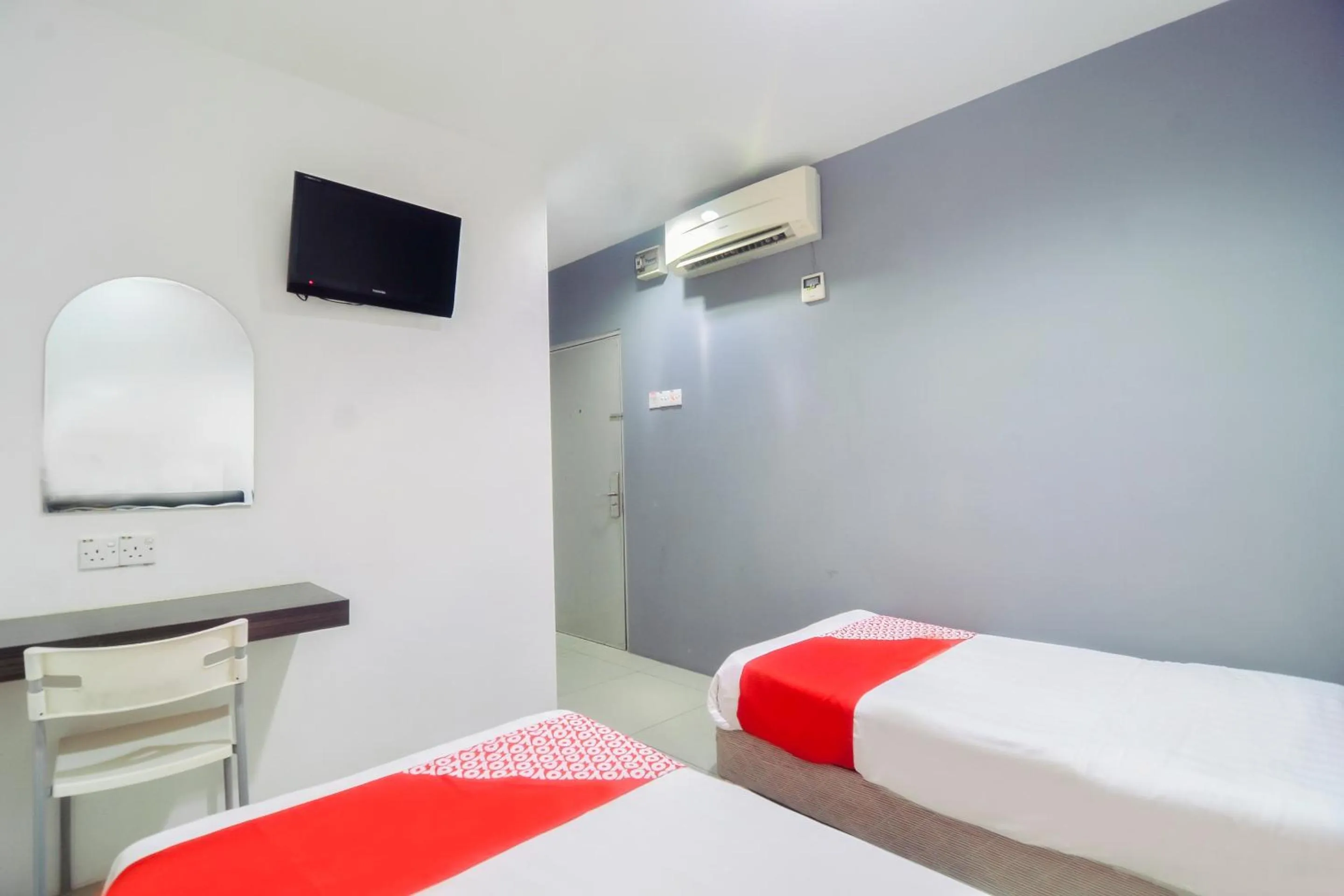 Bedroom, Bed in Hotel O 396 Home Sweet Home