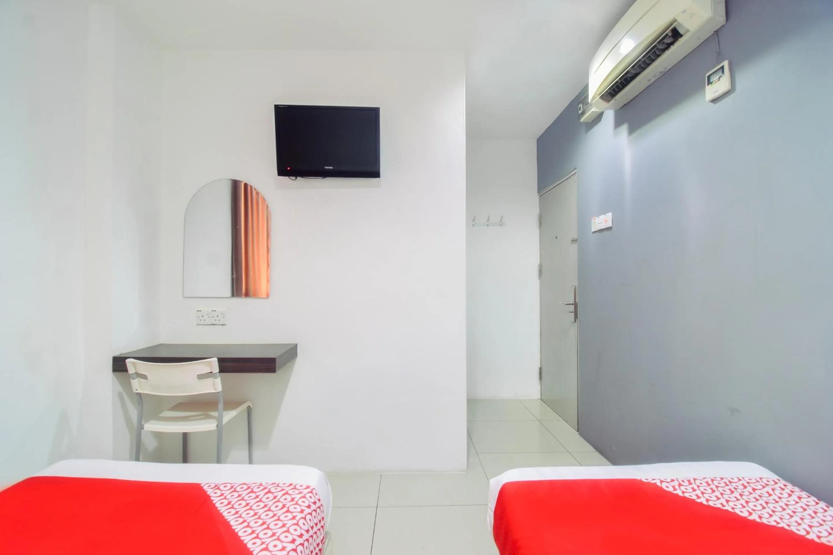 Bedroom, Bed in Hotel O 396 Home Sweet Home