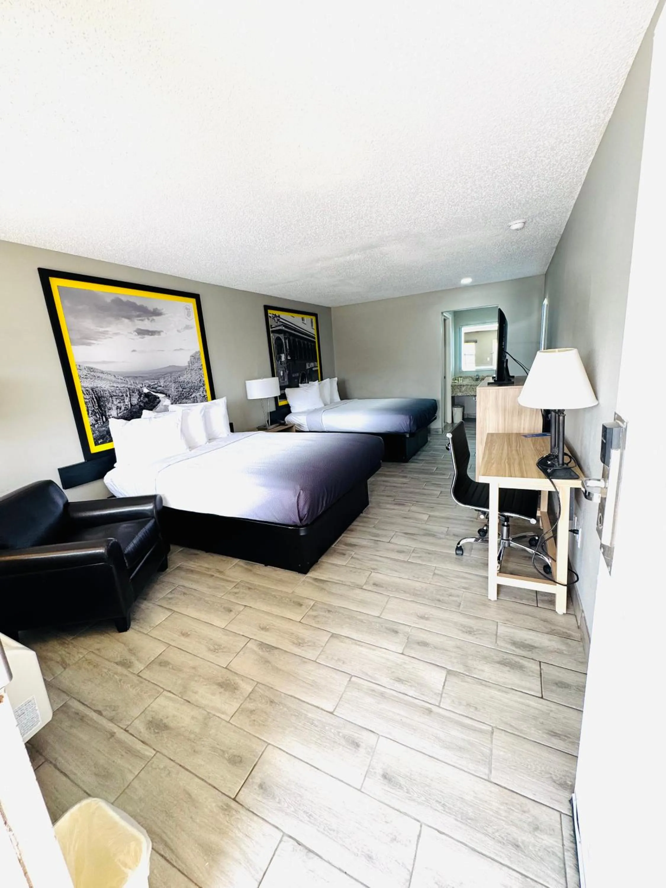 Bed in Super 8 by Wyndham Corpus Christi