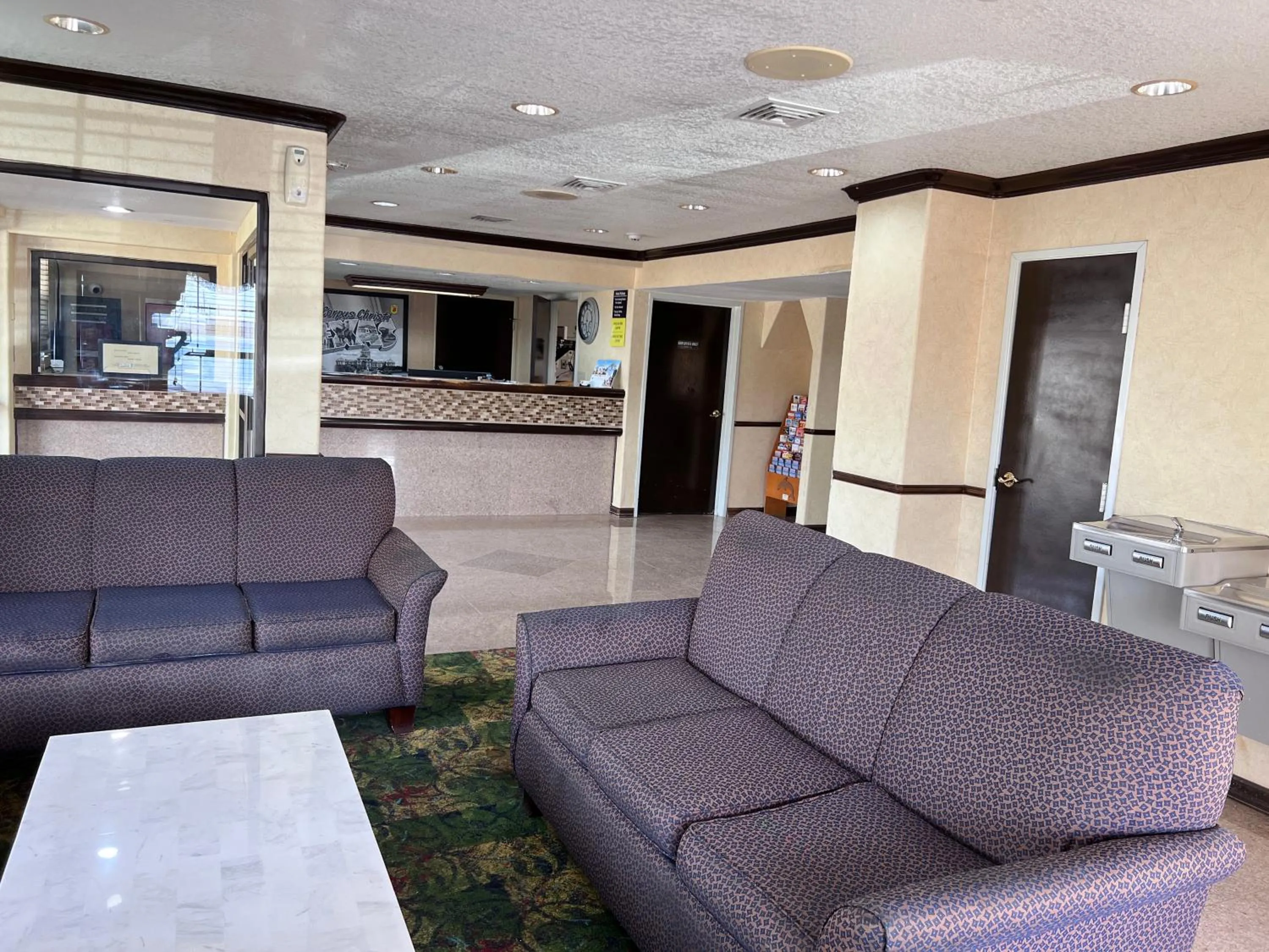 Super 8 by Wyndham Corpus Christi