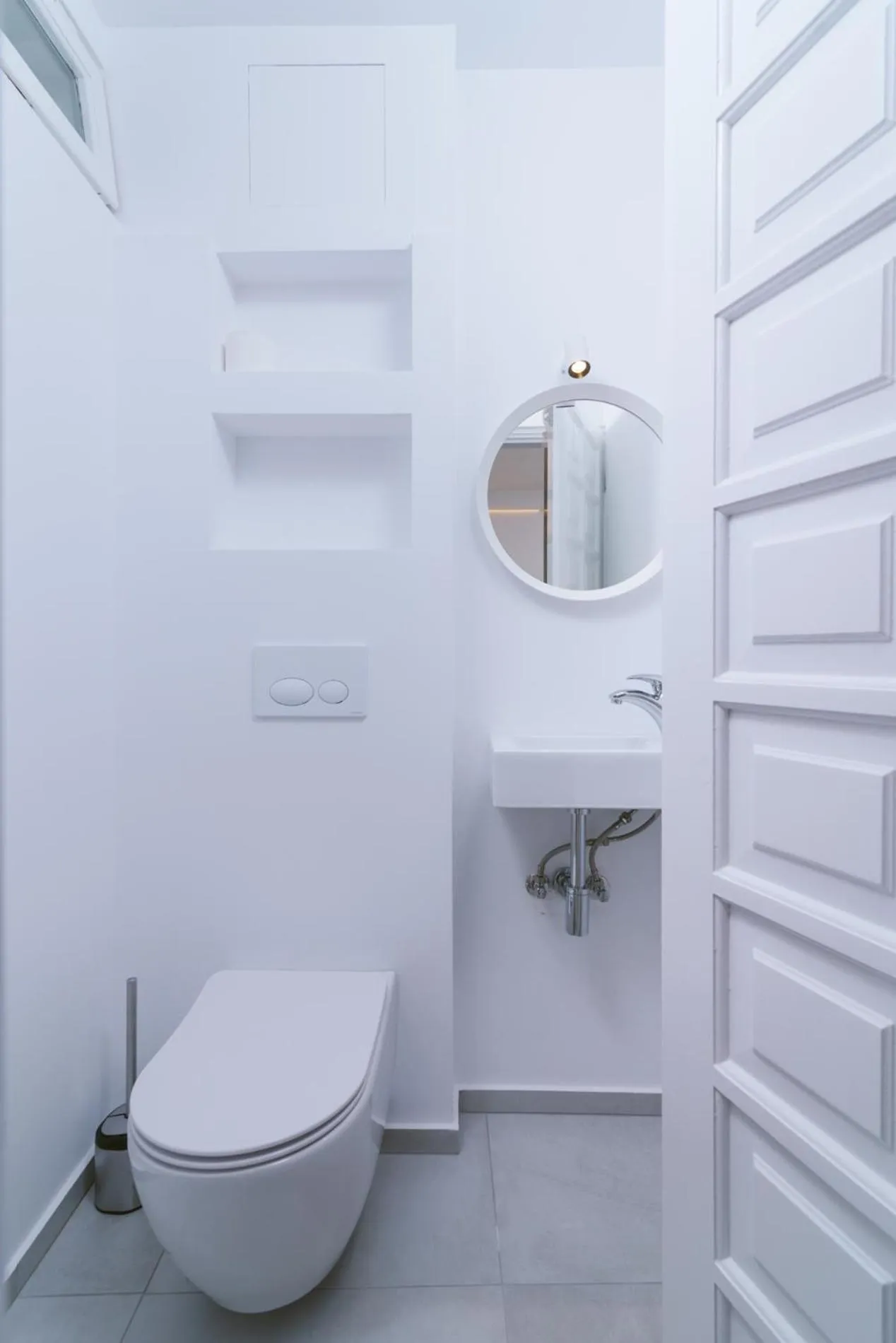 Die Zwei Brüder Art & Suites