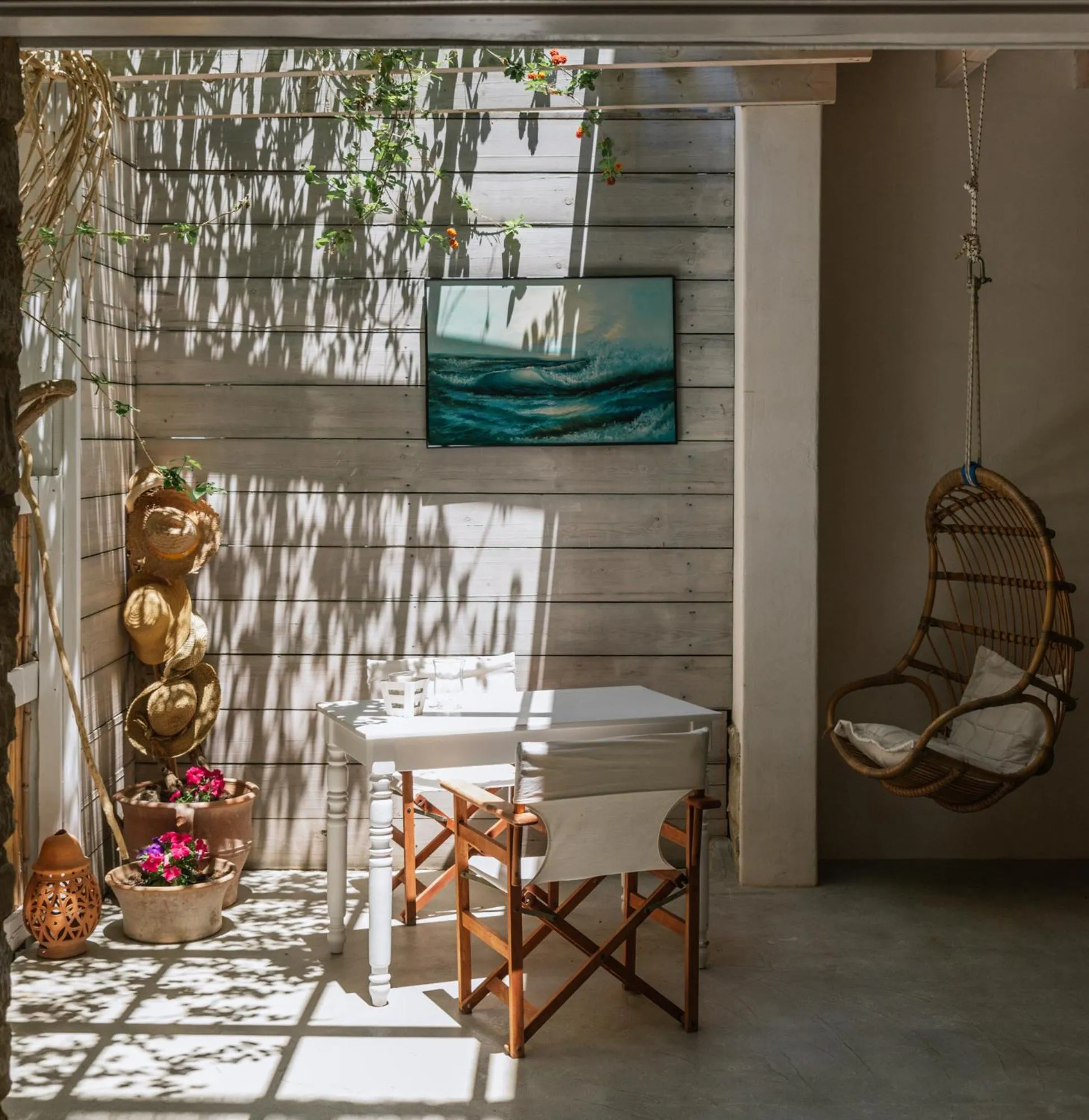 Die Zwei Brüder Art & Suites