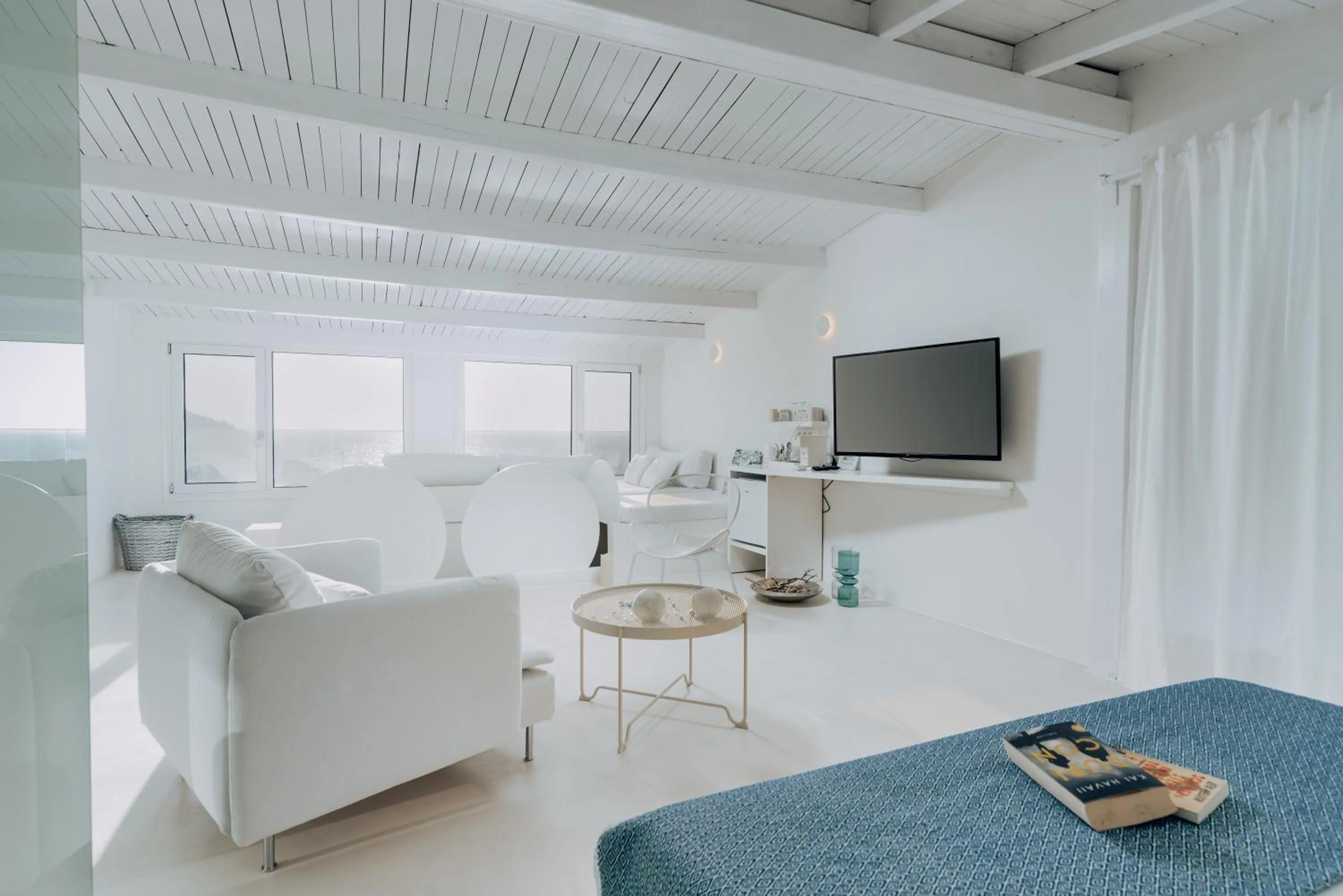 Die Zwei Brüder Art & Suites