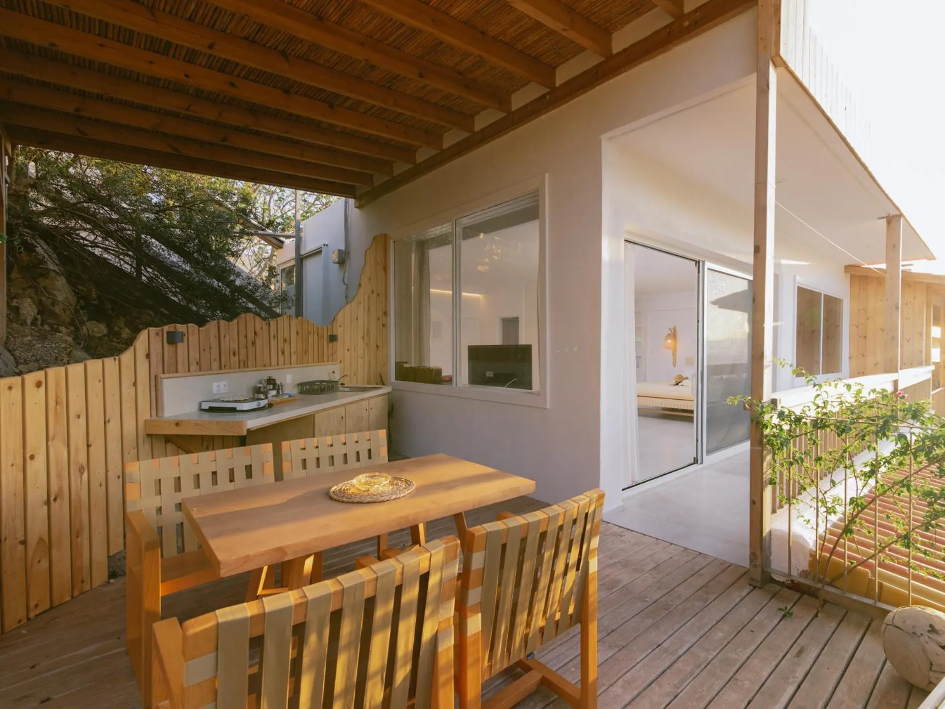 Die Zwei Brüder Art & Suites