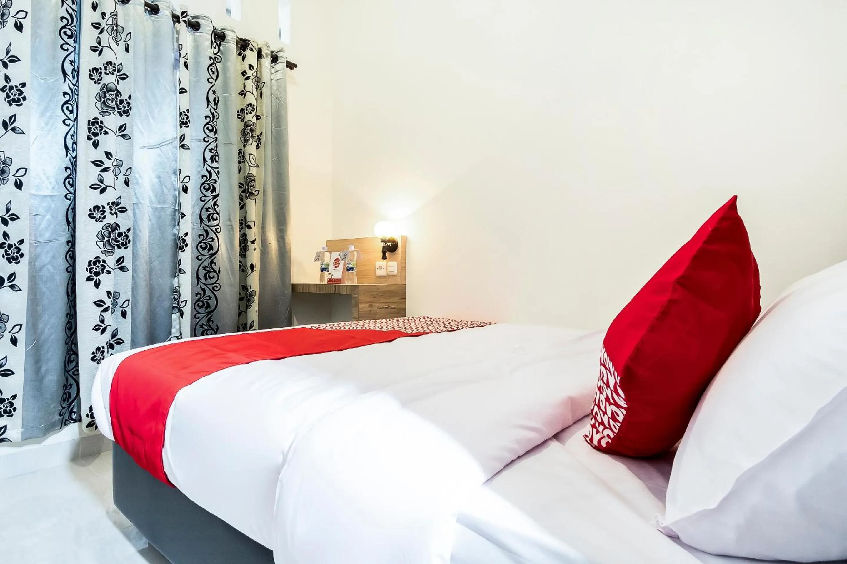 Bedroom, Bed in Capital O 873 Kamani Homestay Syariah