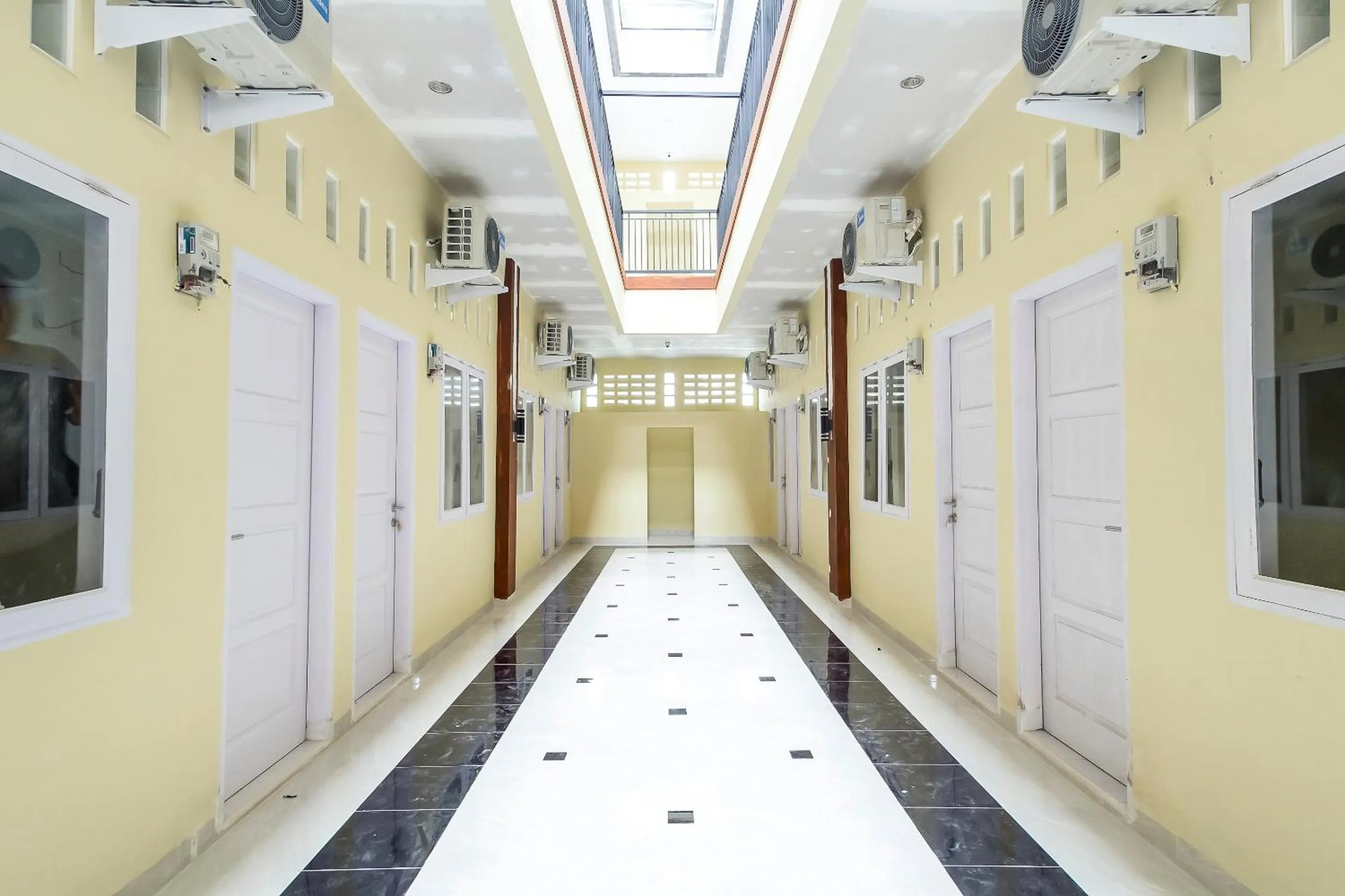 Lobby or reception in Capital O 873 Kamani Homestay Syariah