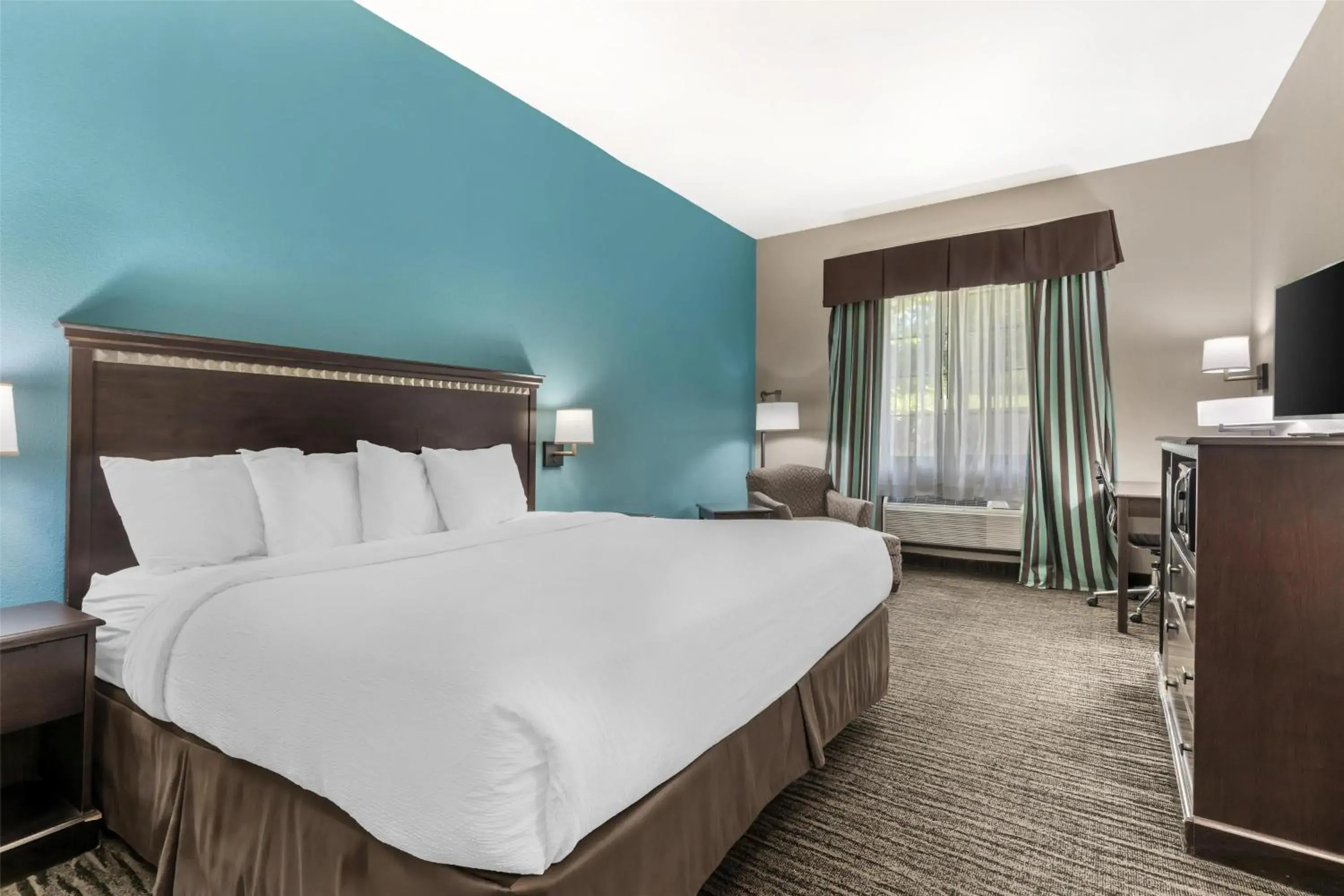 King Room - Non-Smoking in Best Western Mineola Inn King Room - Non-Smoking in Best Western Mineola Inn