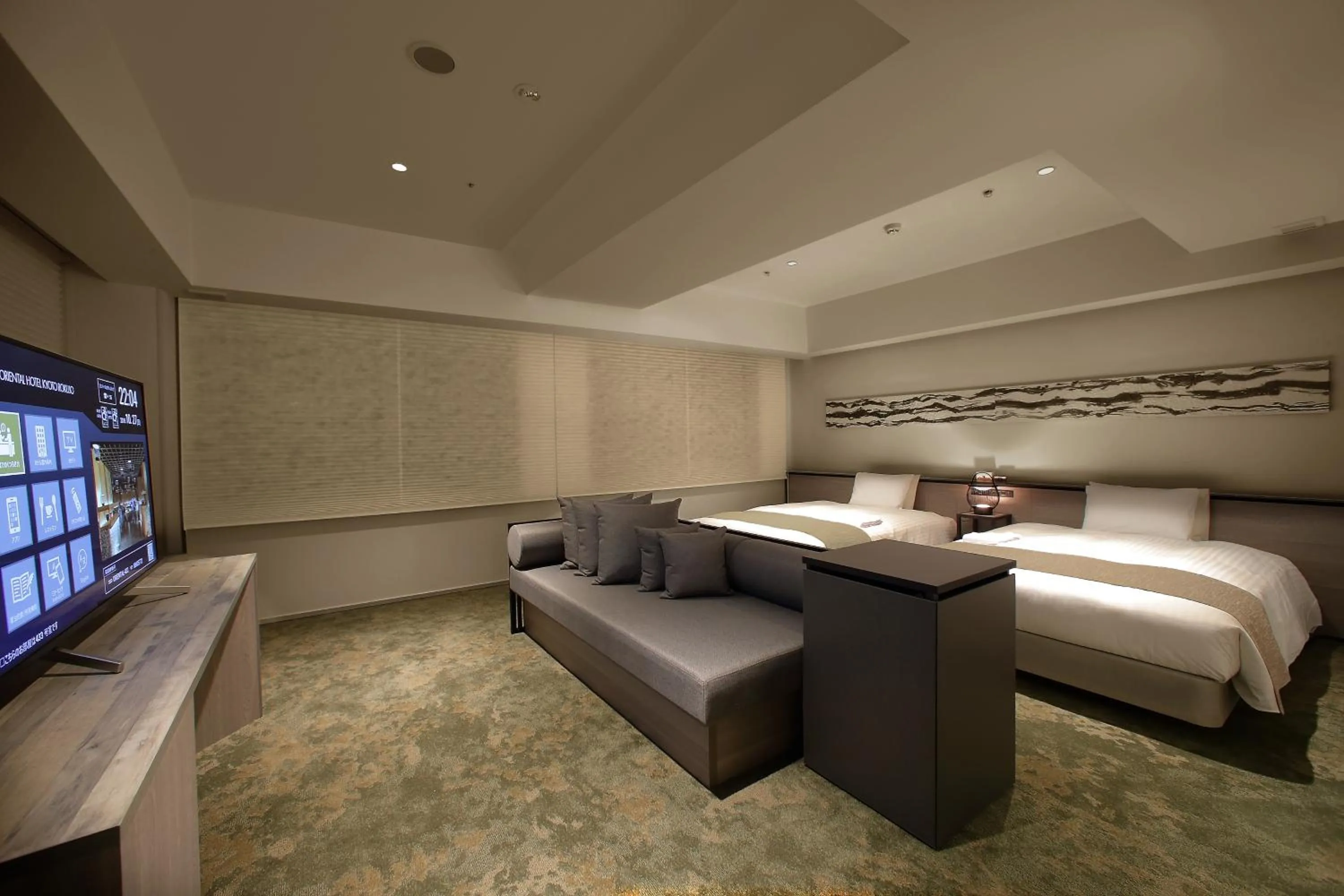 Photo of the whole room, Bed in ORIENTAL HOTEL KYOTO ROKUJO