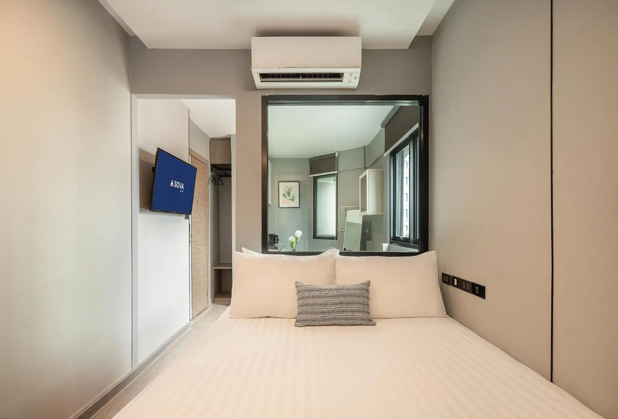 Bed in SOVA Hotel Bangkok