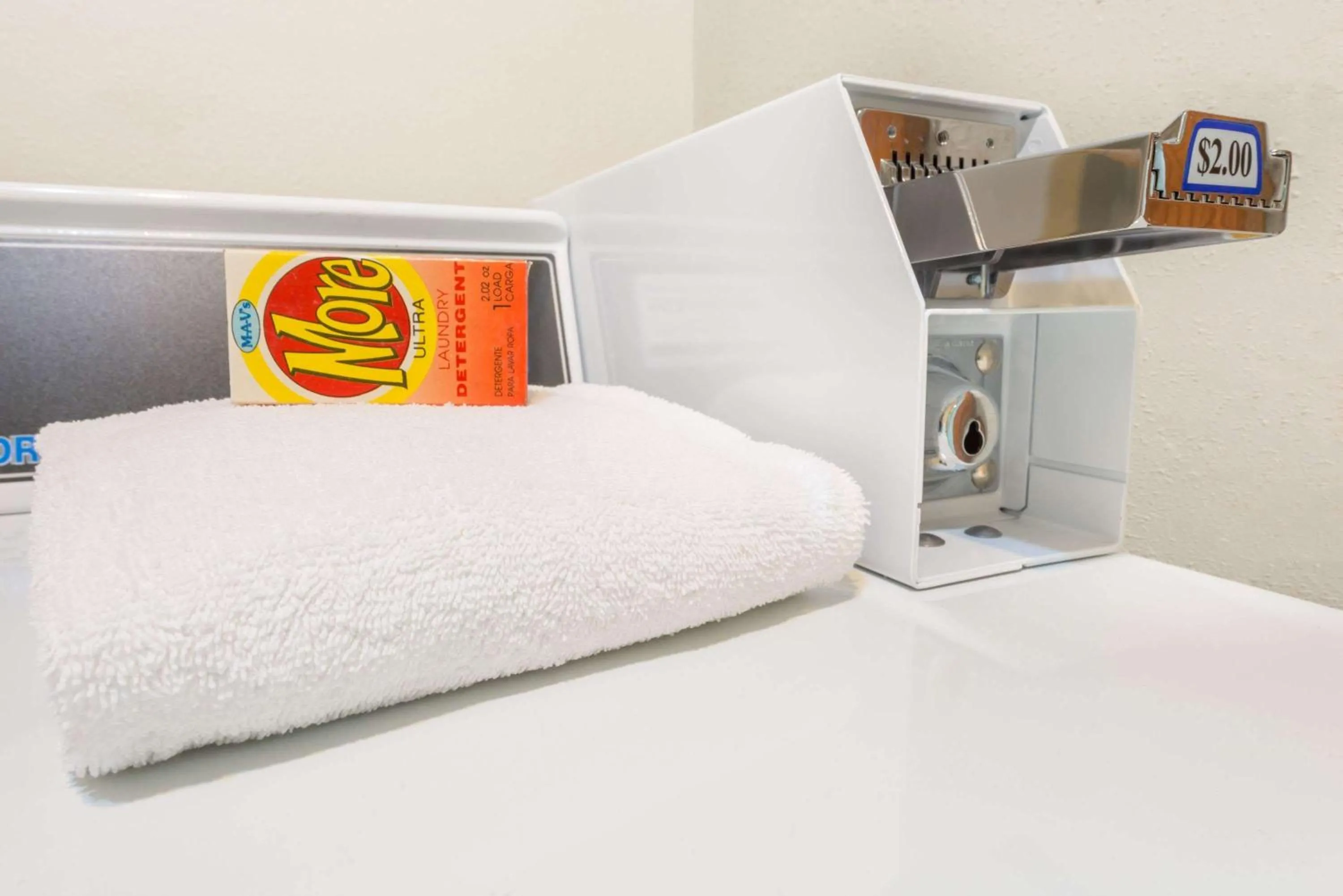 On site, Bed in Super 8 by Wyndham Smithville Kansas City