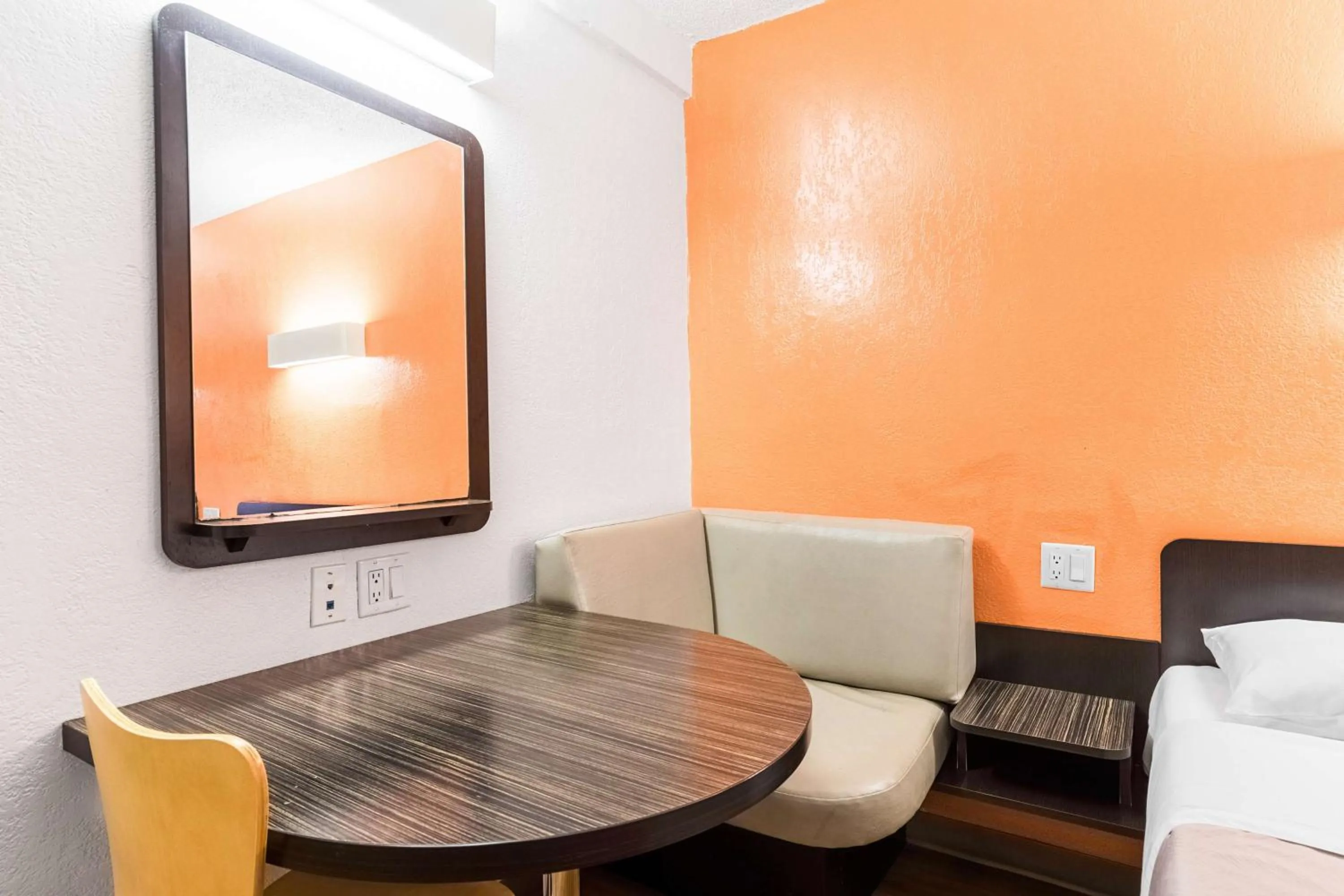 Photo of the whole room in Motel 6-Long Beach, CA - International City