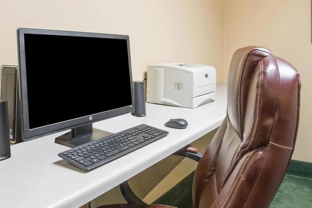 Business facilities in Days Inn by Wyndham Manitou Springs