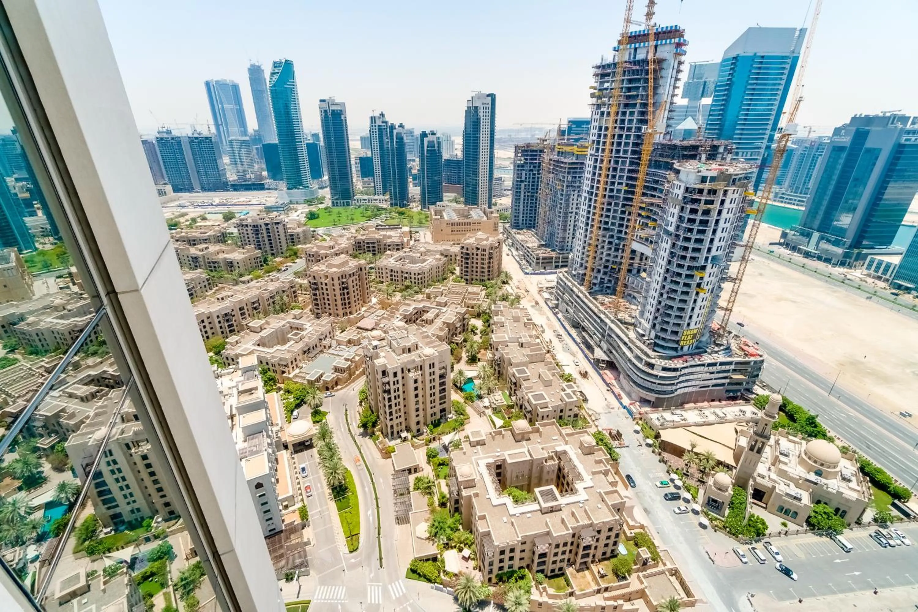 City view in Vida Downtown Residences