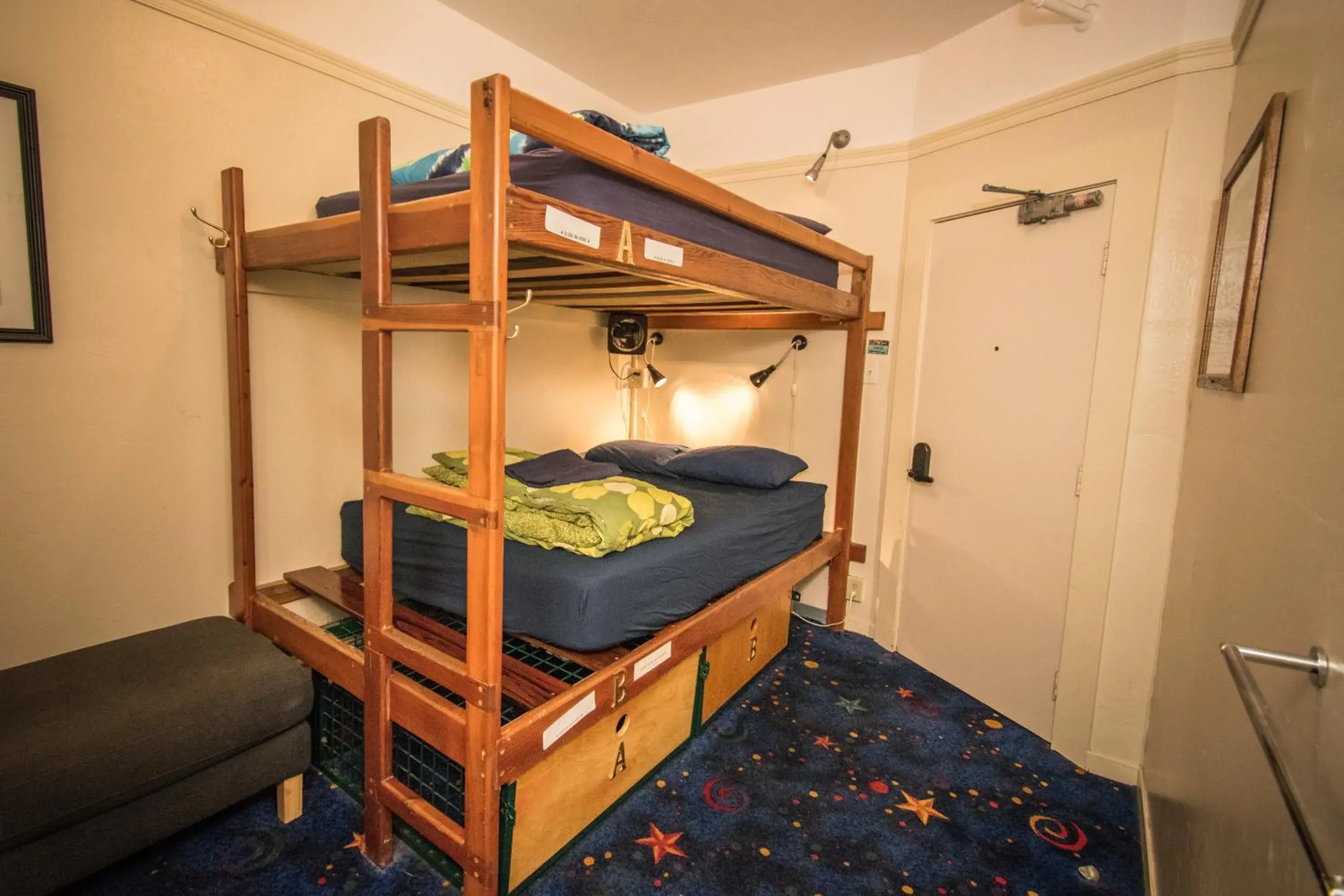 Double Bed in Mixed Dorm Room (Not Private) in Green Tortoise Hostel Double Bed in Mixed Dorm Room (Not Private) in Green Tortoise Hostel