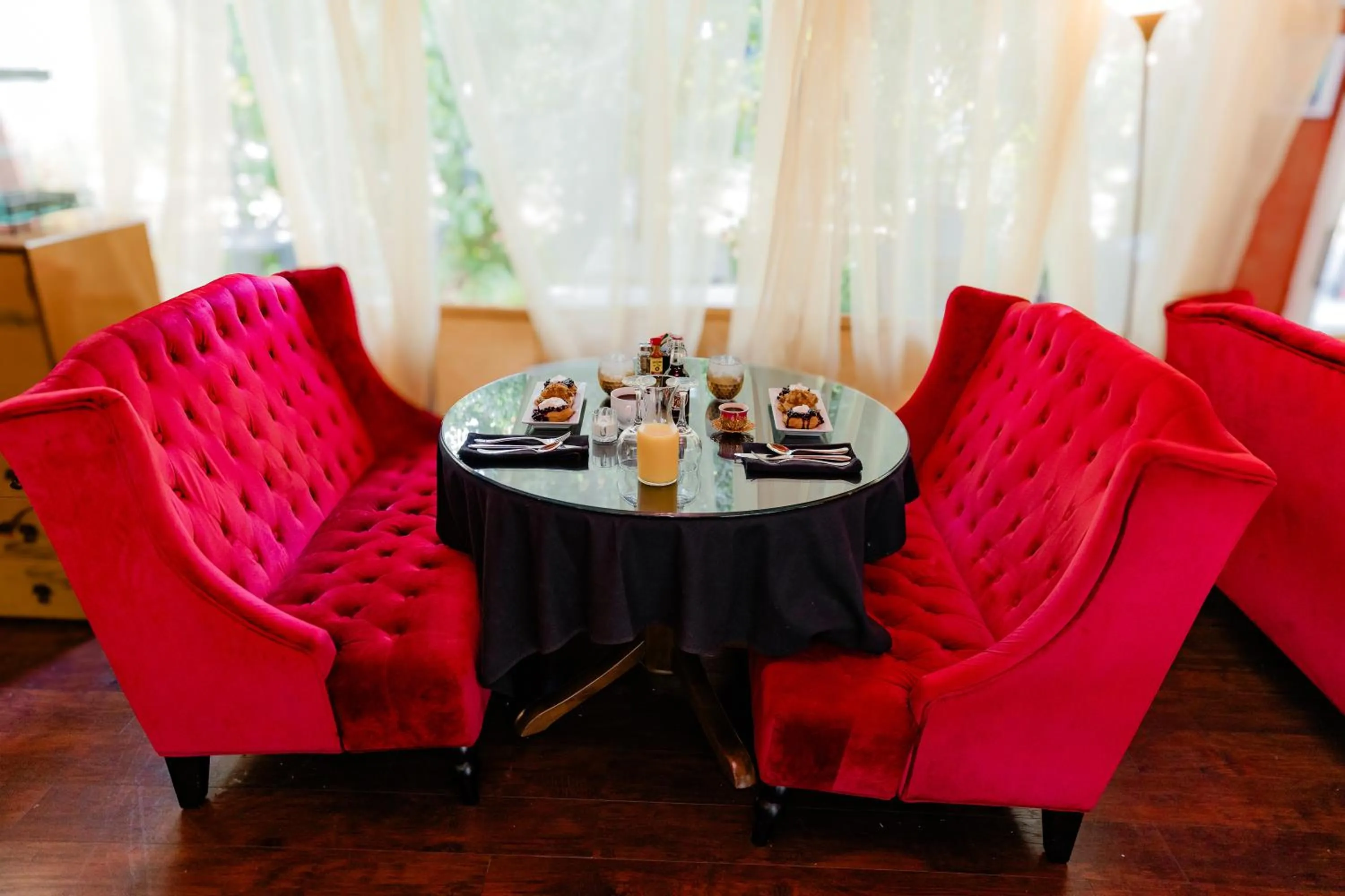 Food and drinks in Montgomery Inn BnB