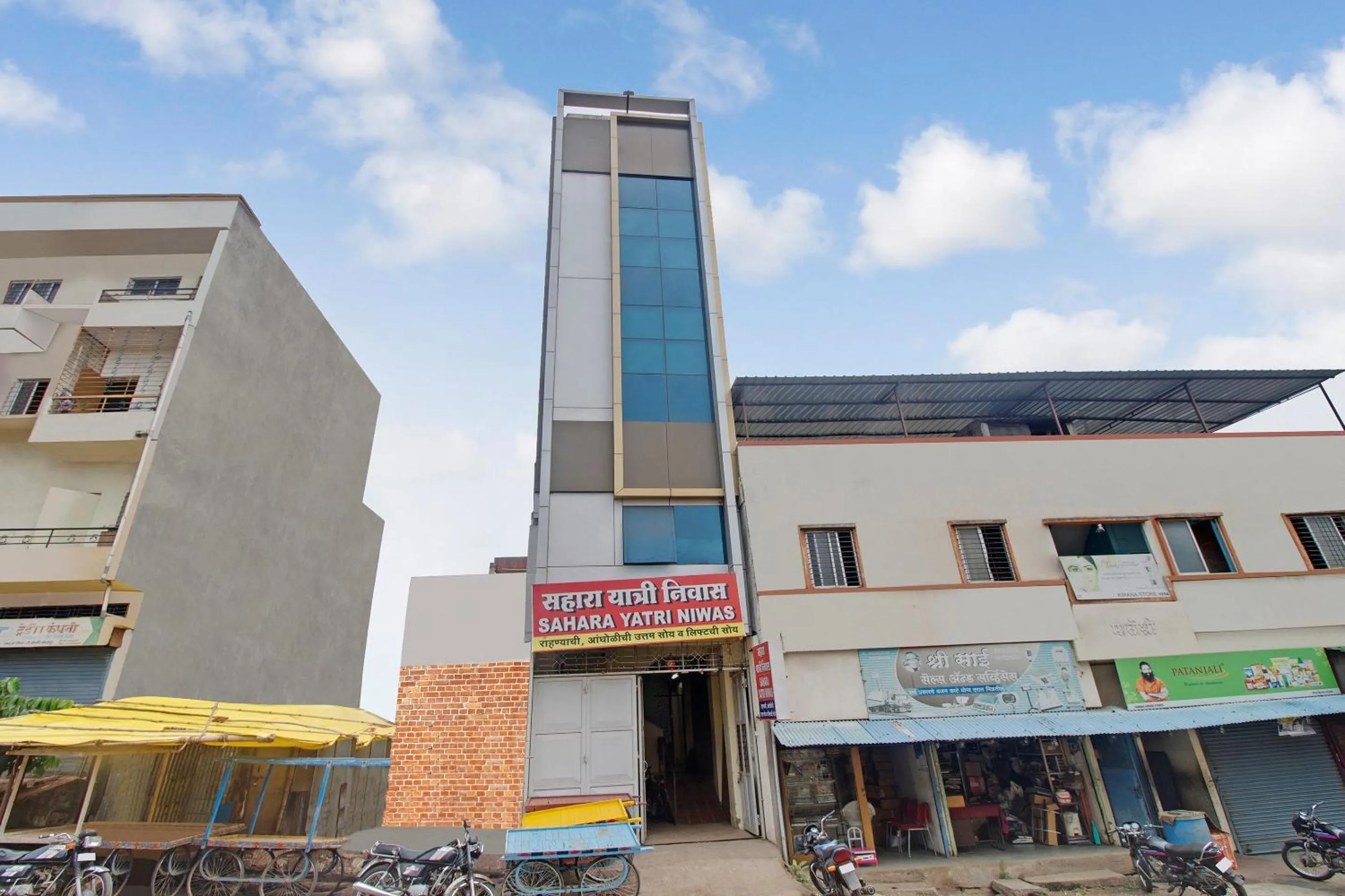 Facade/entrance in SPOT ON Sahara Yatri Niwas