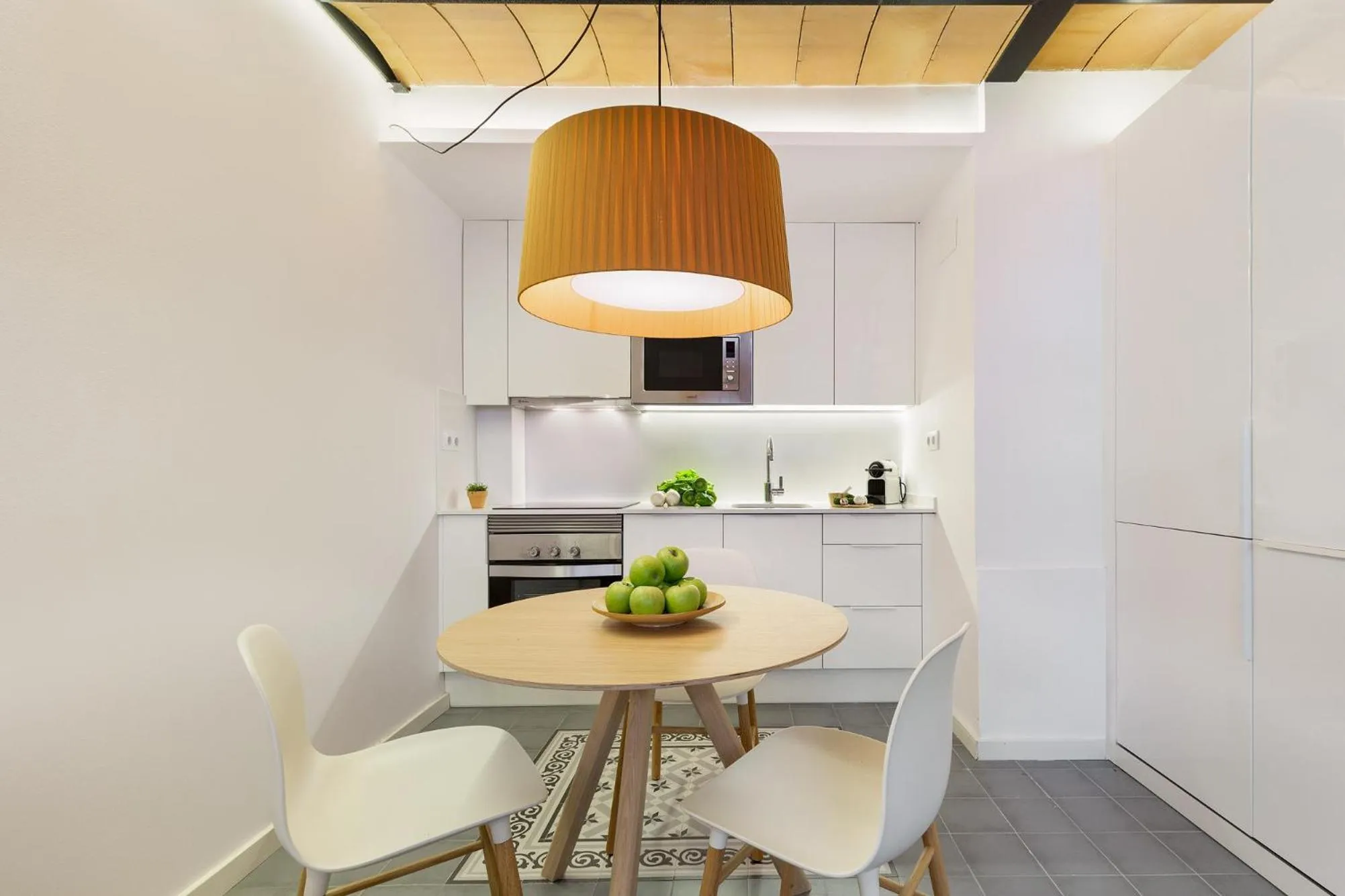 Dining area in Ola Living Calabria