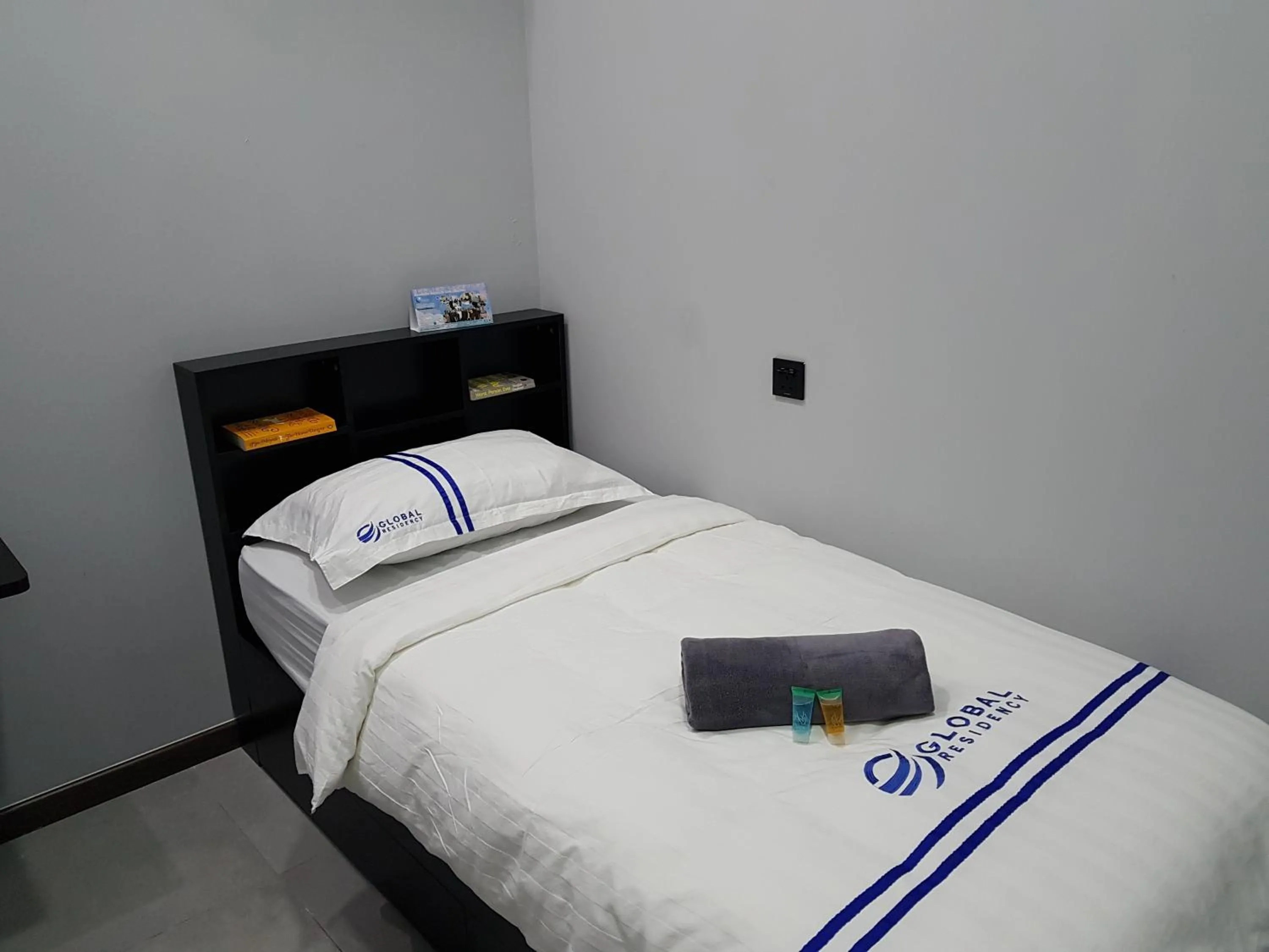 Bed in Global Residency