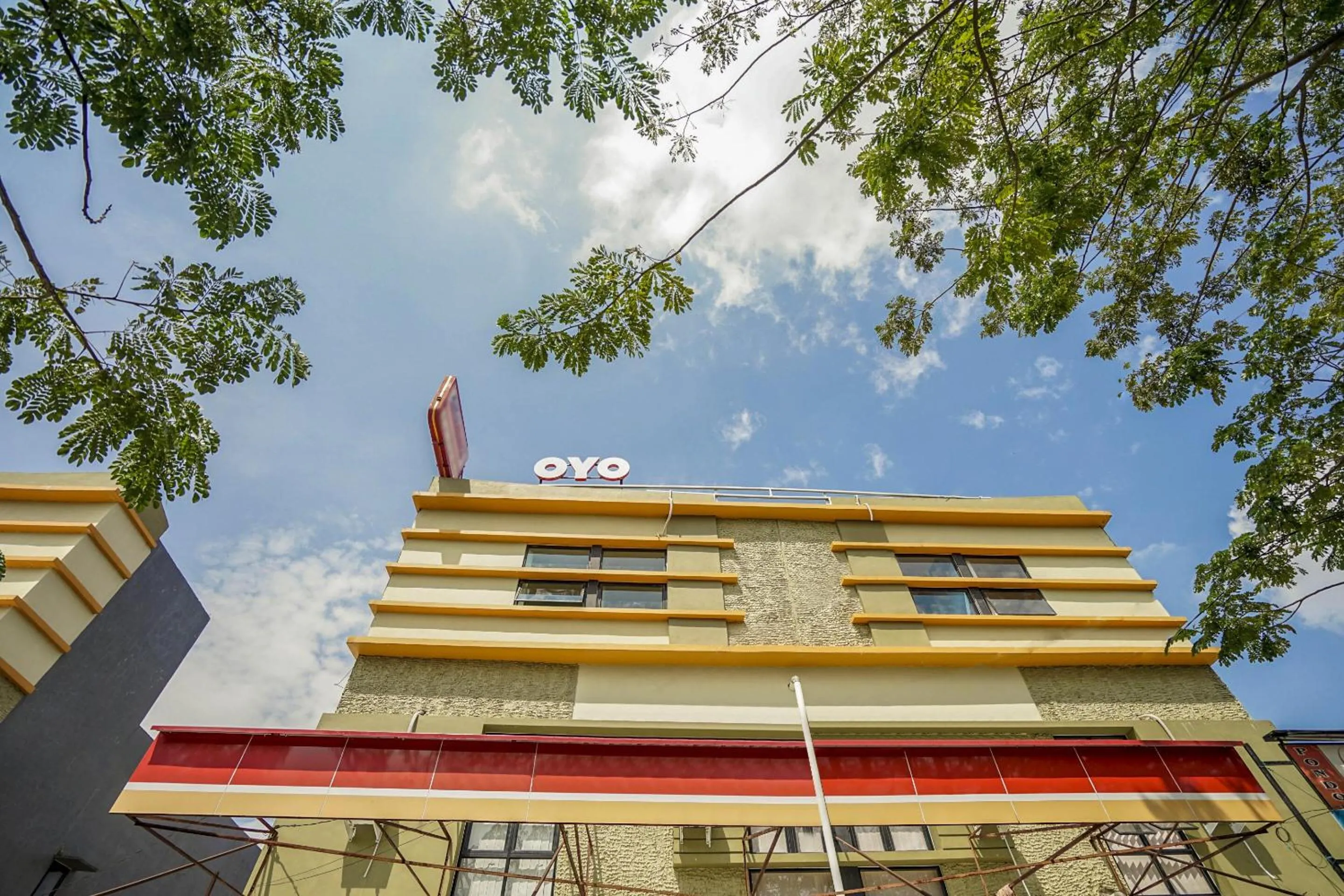 Facade/entrance in OYO Life 570 Pesona Asri Homestay Syariah