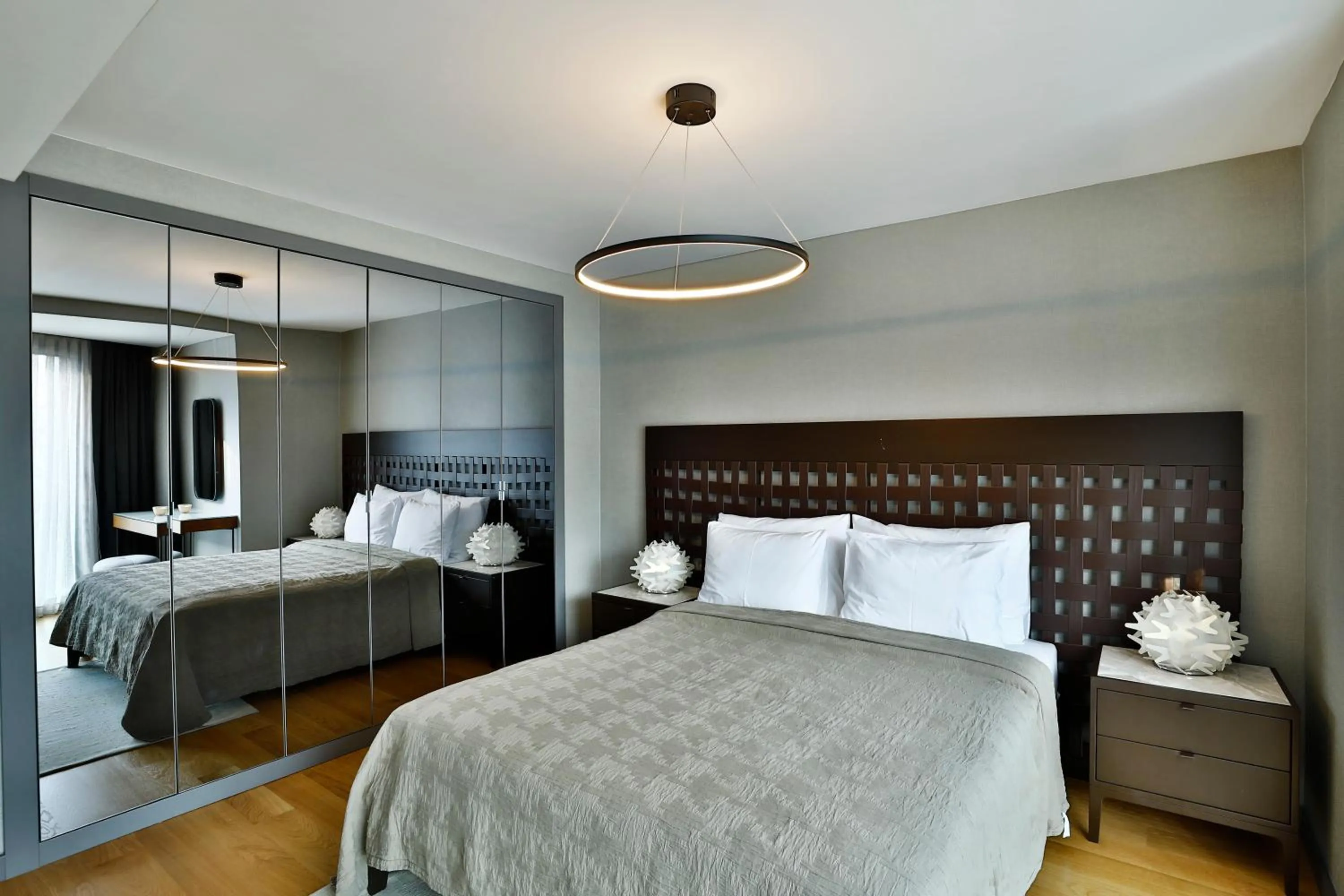 Bedroom, Bed in Mare Deluxe Residences & Villas