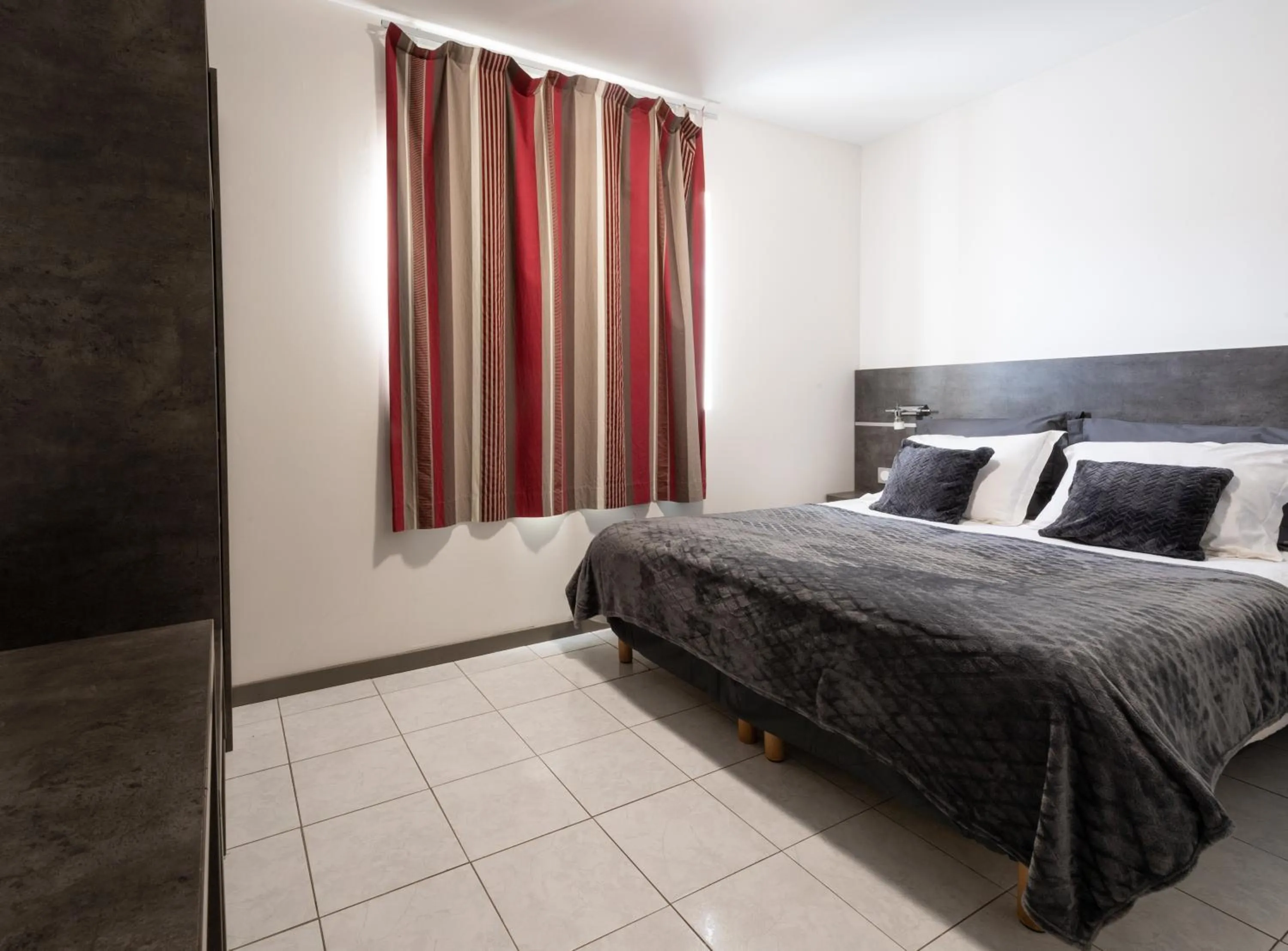 Bed in Hôtel de la Gare