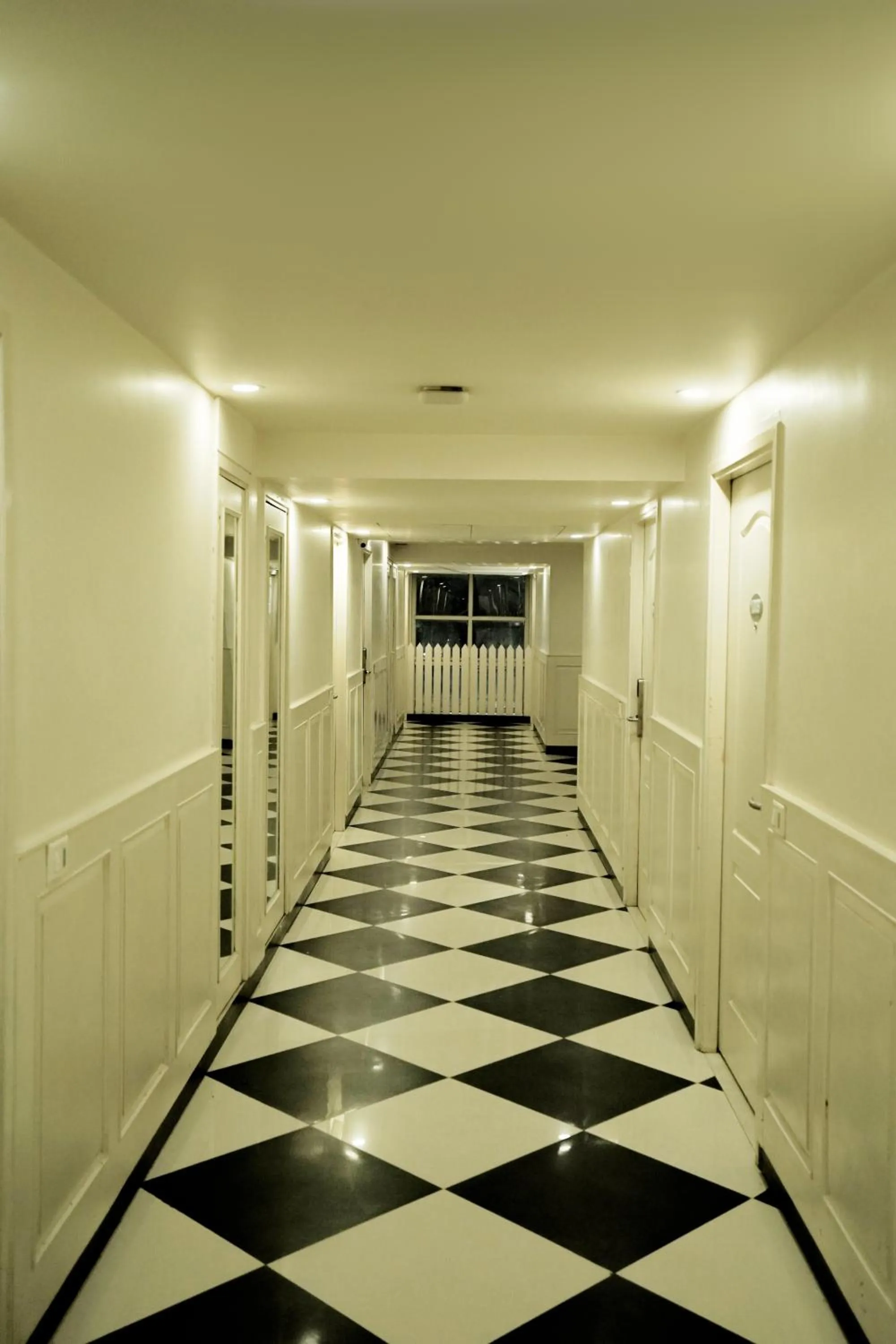 Hotel Magenta-City Center Bani Park Jaipur