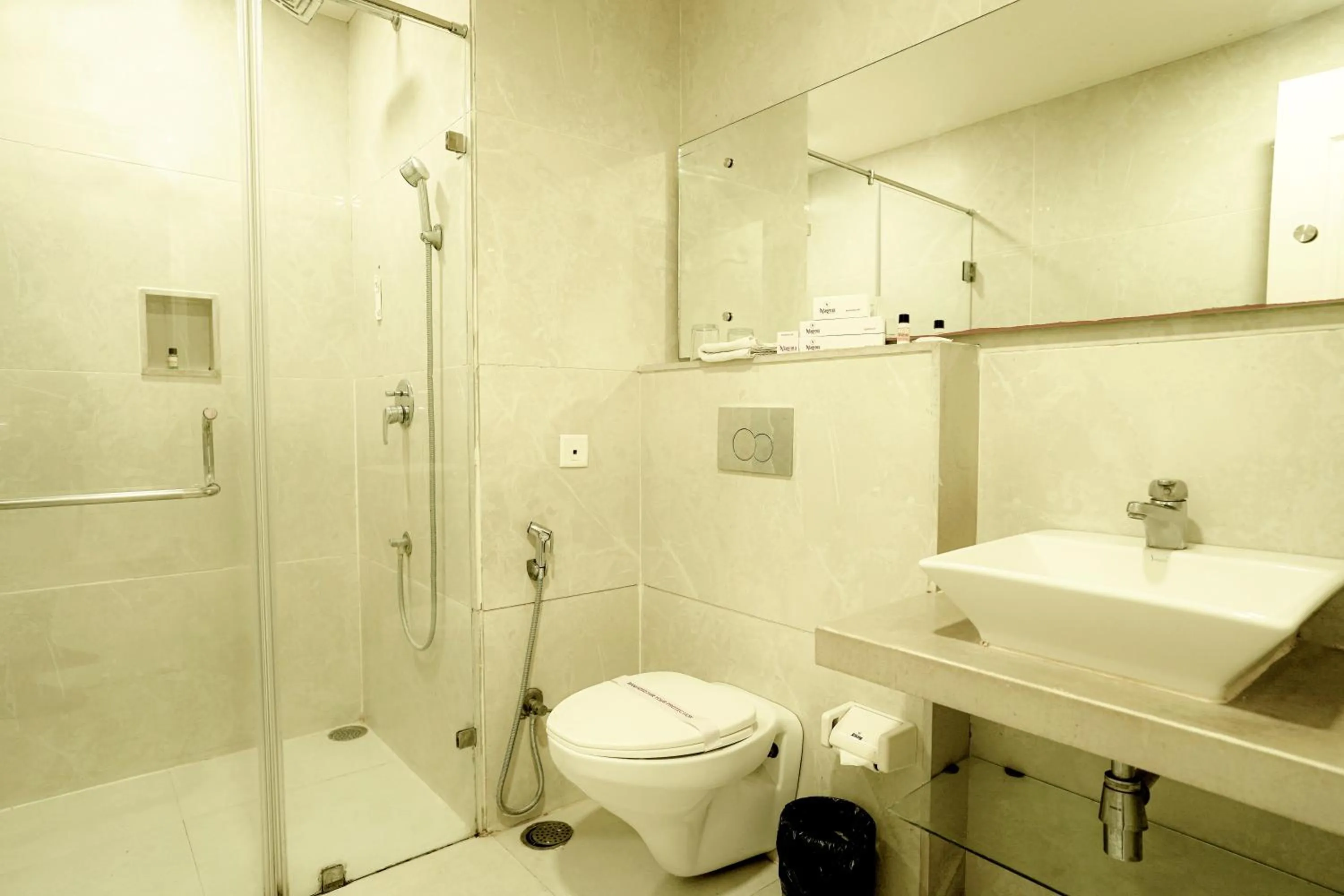 Hotel Magenta-City Center Bani Park Jaipur