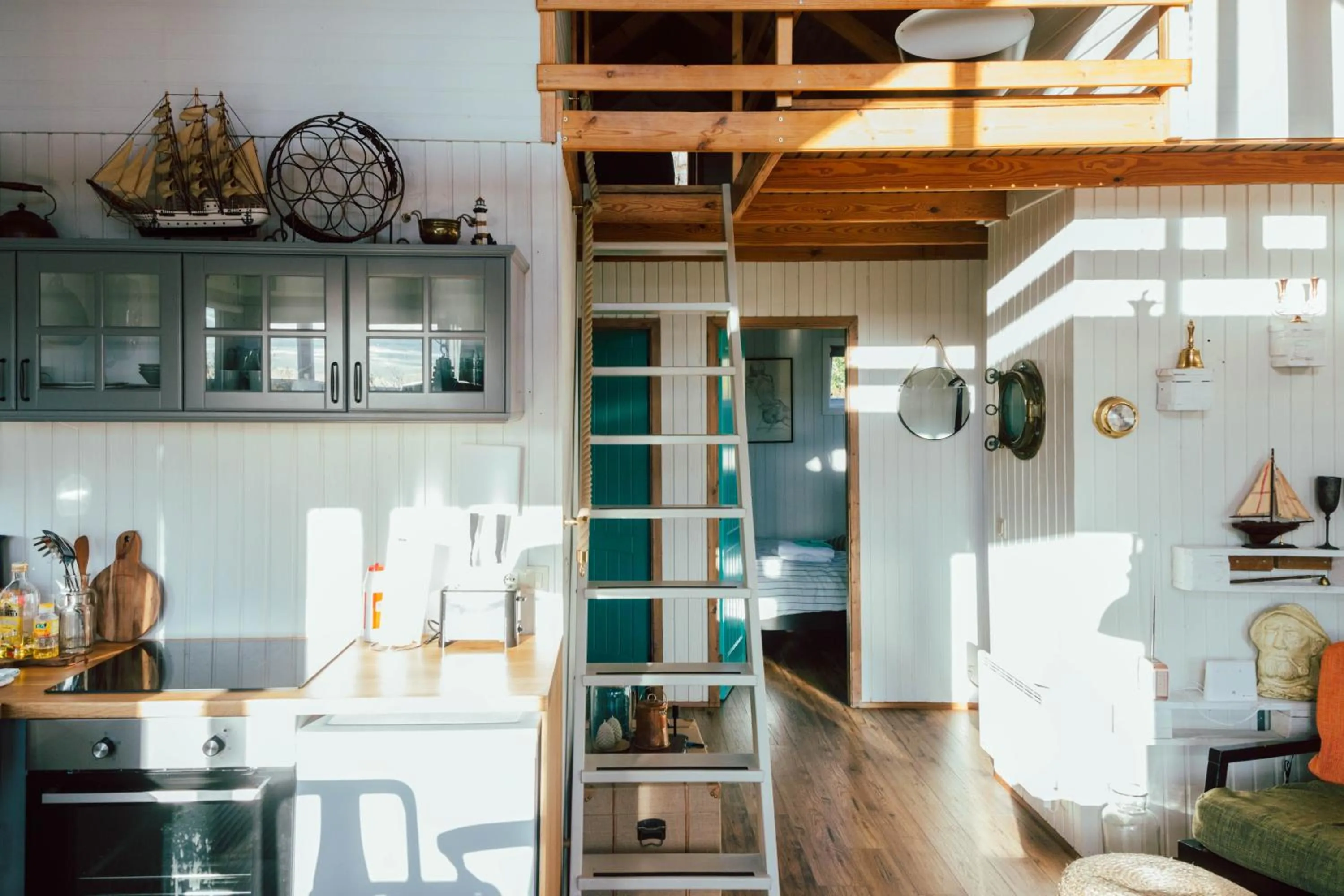 Kitchen or kitchenette in Mulakot Cosy Cabins