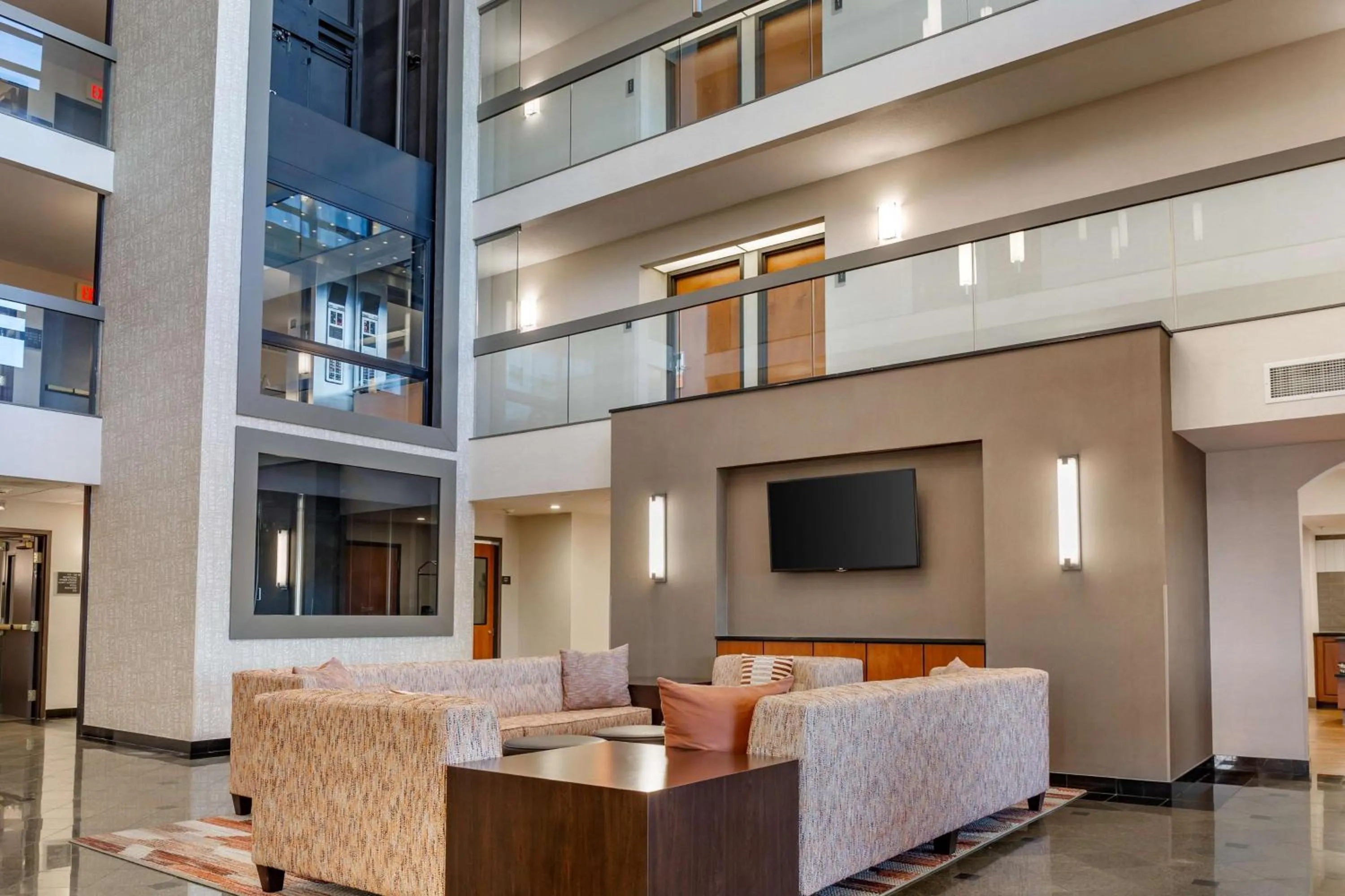 Lobby or reception in Drury Inn & Suites St. Louis-Southwest