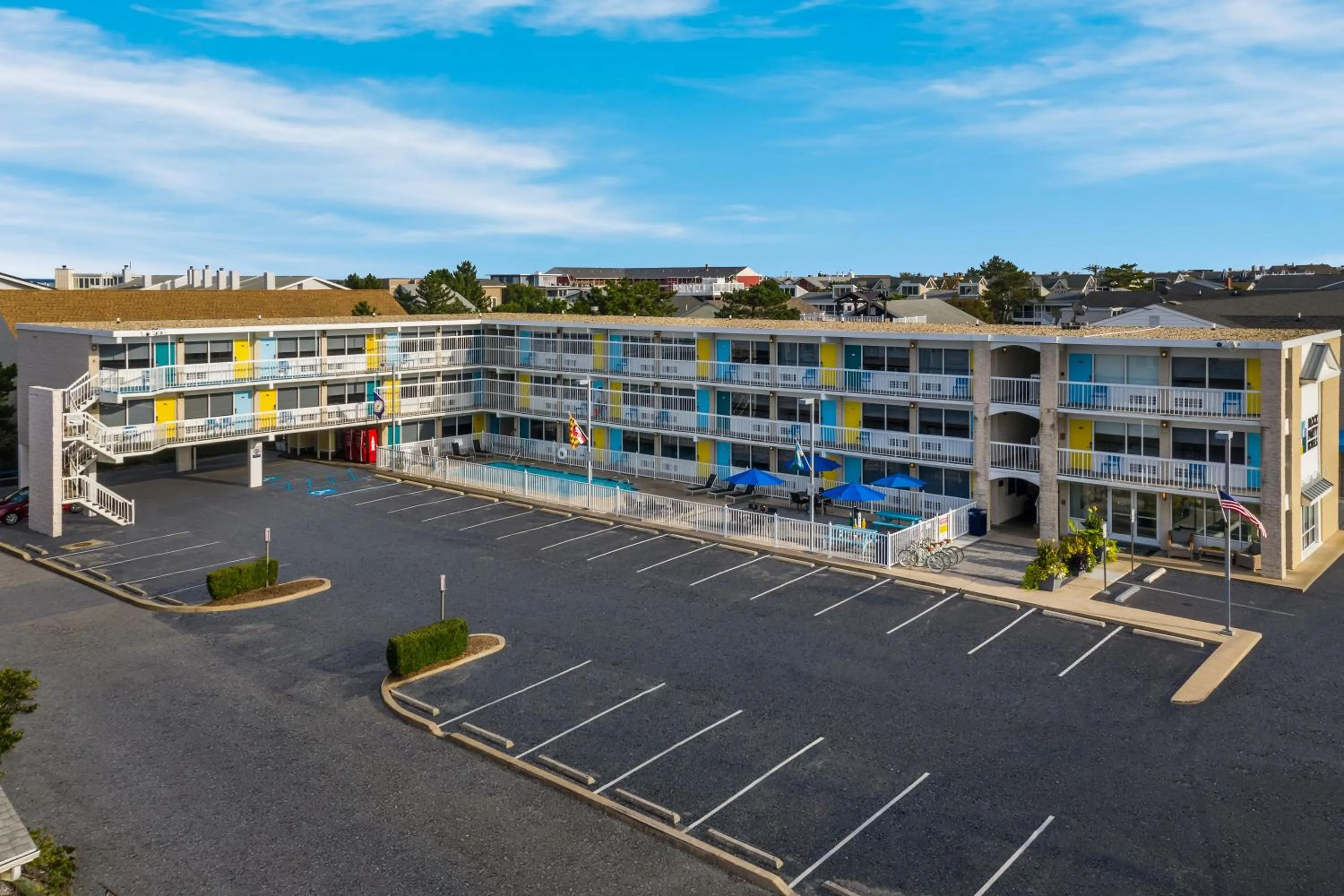 Spring in Beach House Dewey