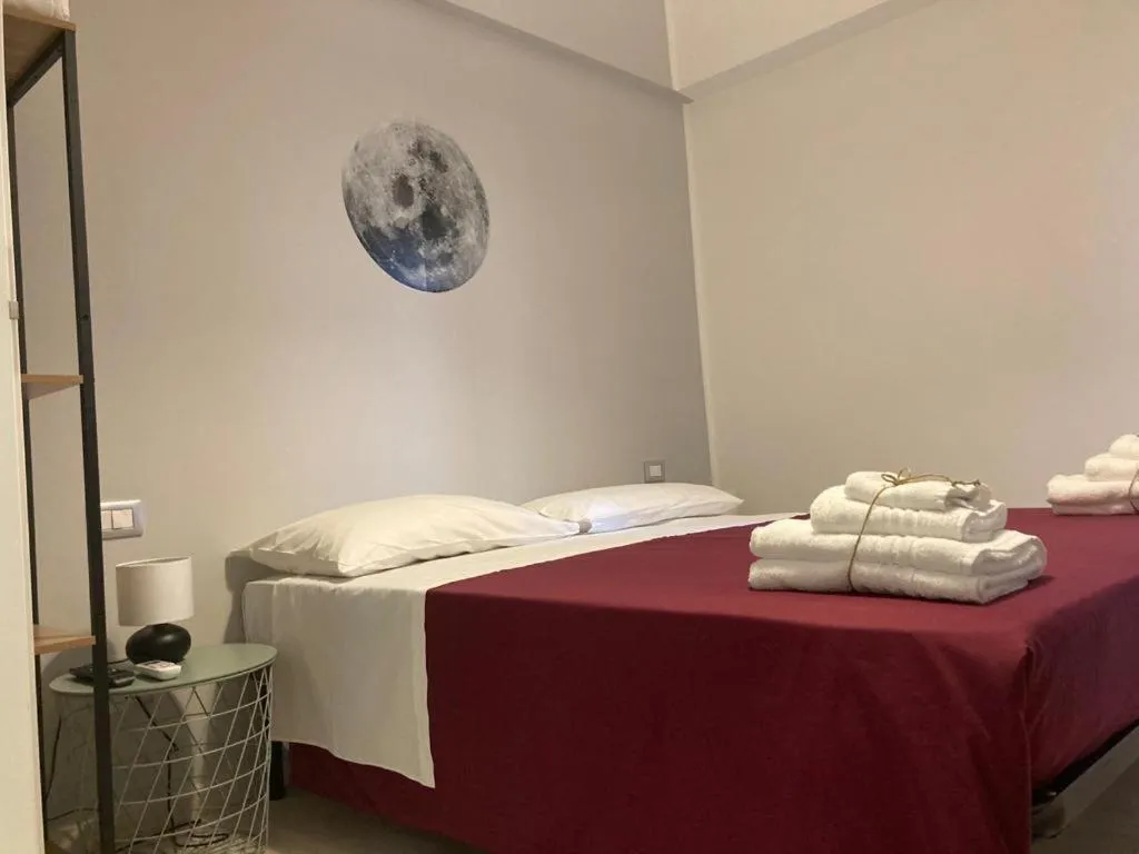 Bed in Gatto Bianco Picone 19