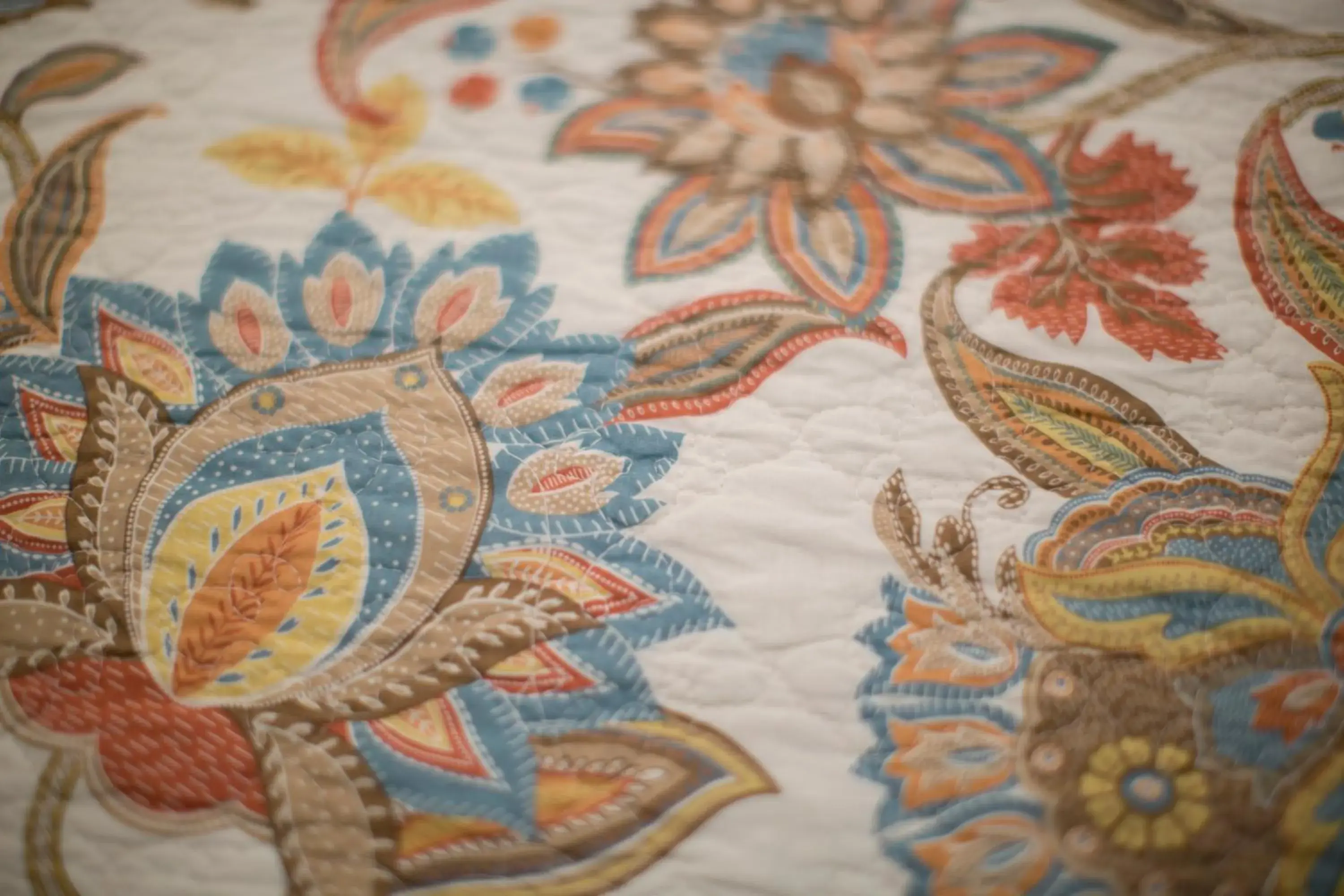 Queen Room with Mountain View in Gay Street Inn Queen Room with Mountain View in Gay Street Inn