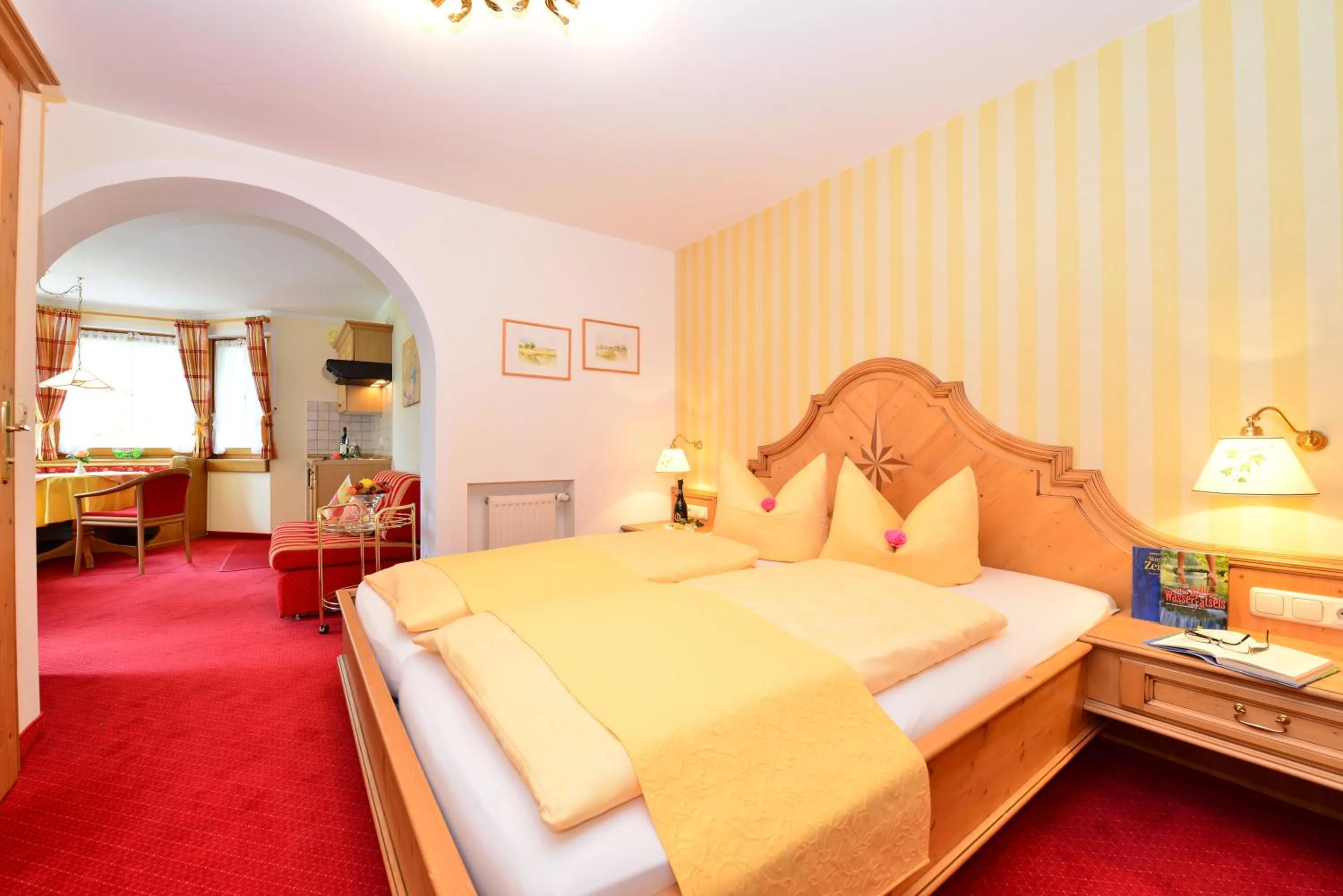 Bed in Hotel Garni Ingeborg