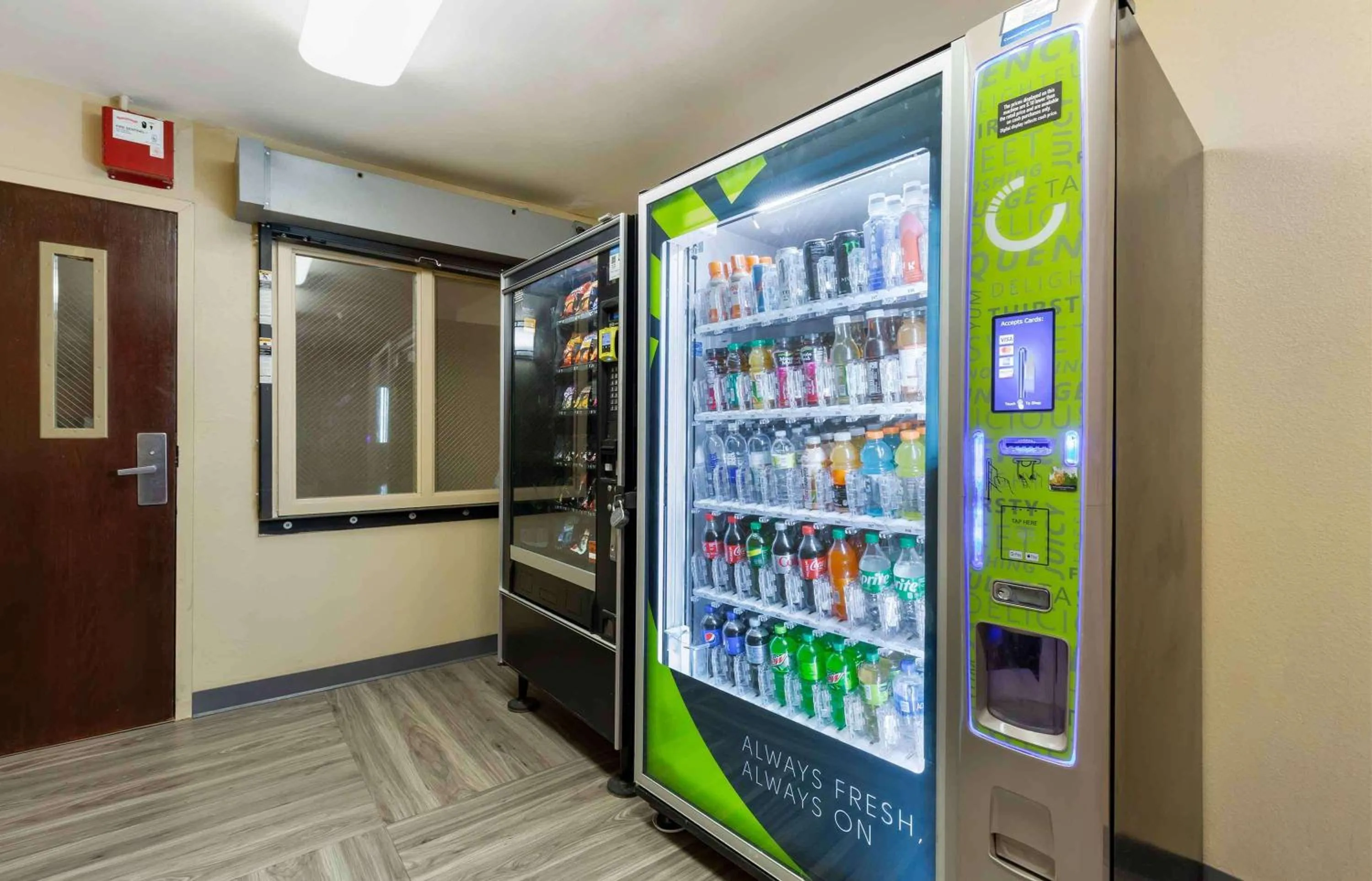 Property building in Extended Stay America Suites - Washington, DC - Landover